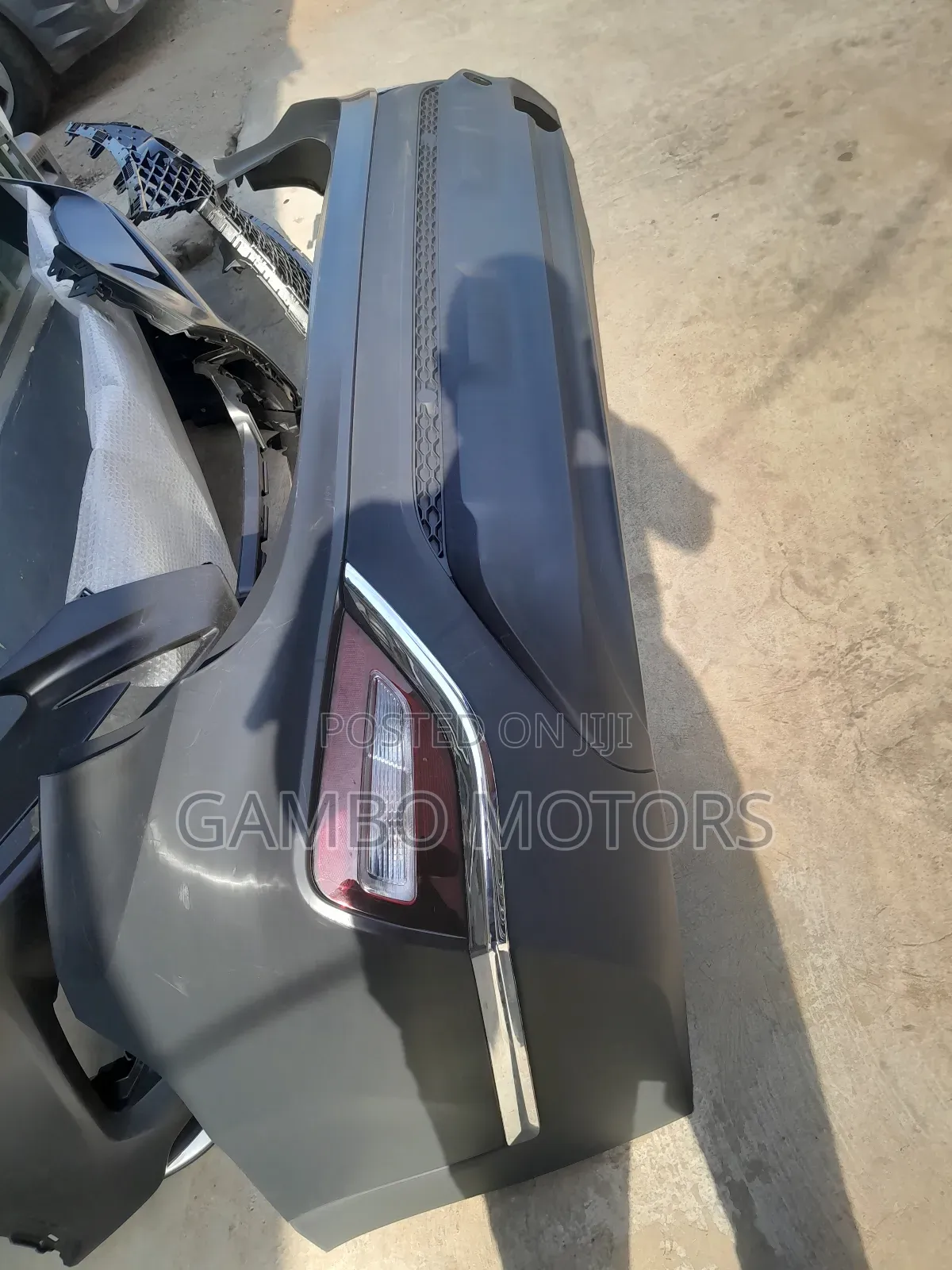 Hyundai Santa Fe 2020 Real/Back Bumper Complete