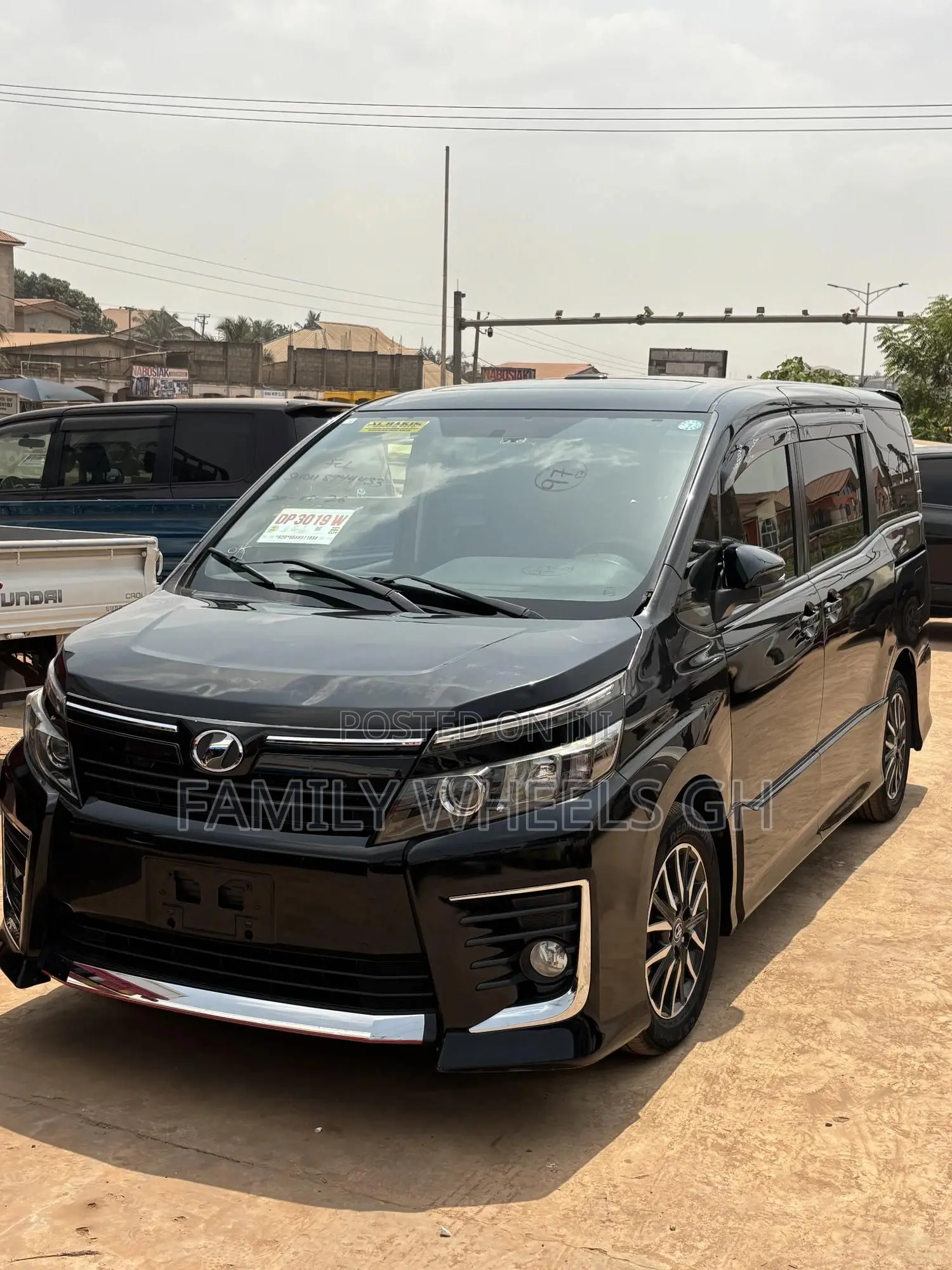 Toyota Voxy SV Premium 2014 Black