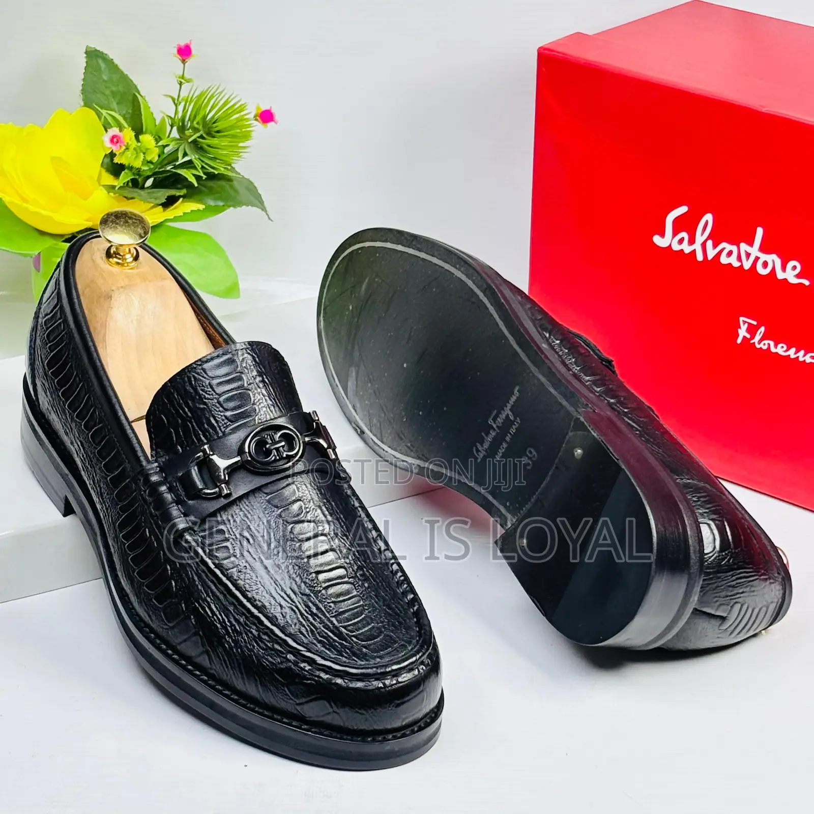 Salvatore Ferragamo Black Leather Men’S Loafer