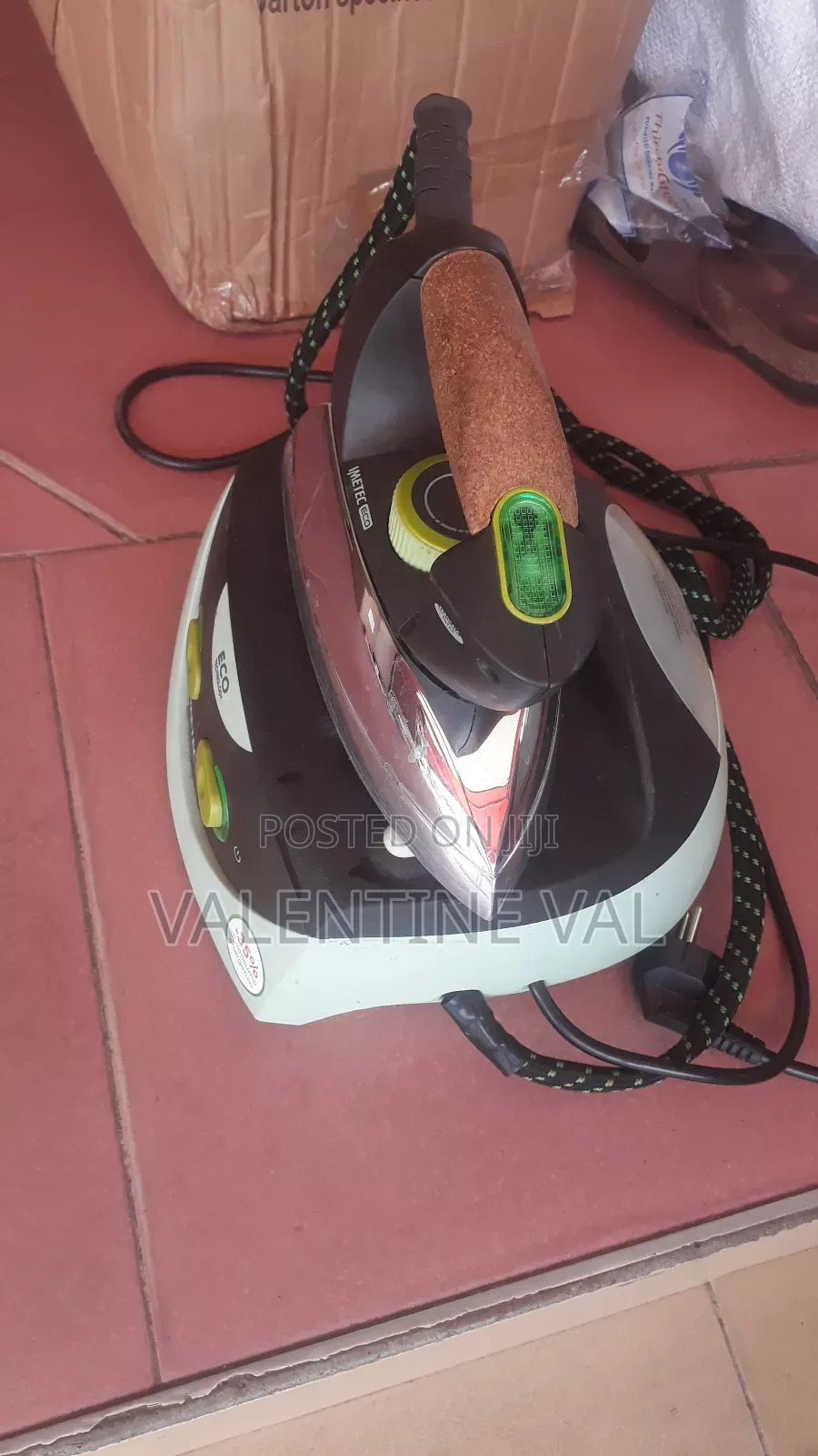 Industrial Iron for Fashion Designer's Working Perfectly