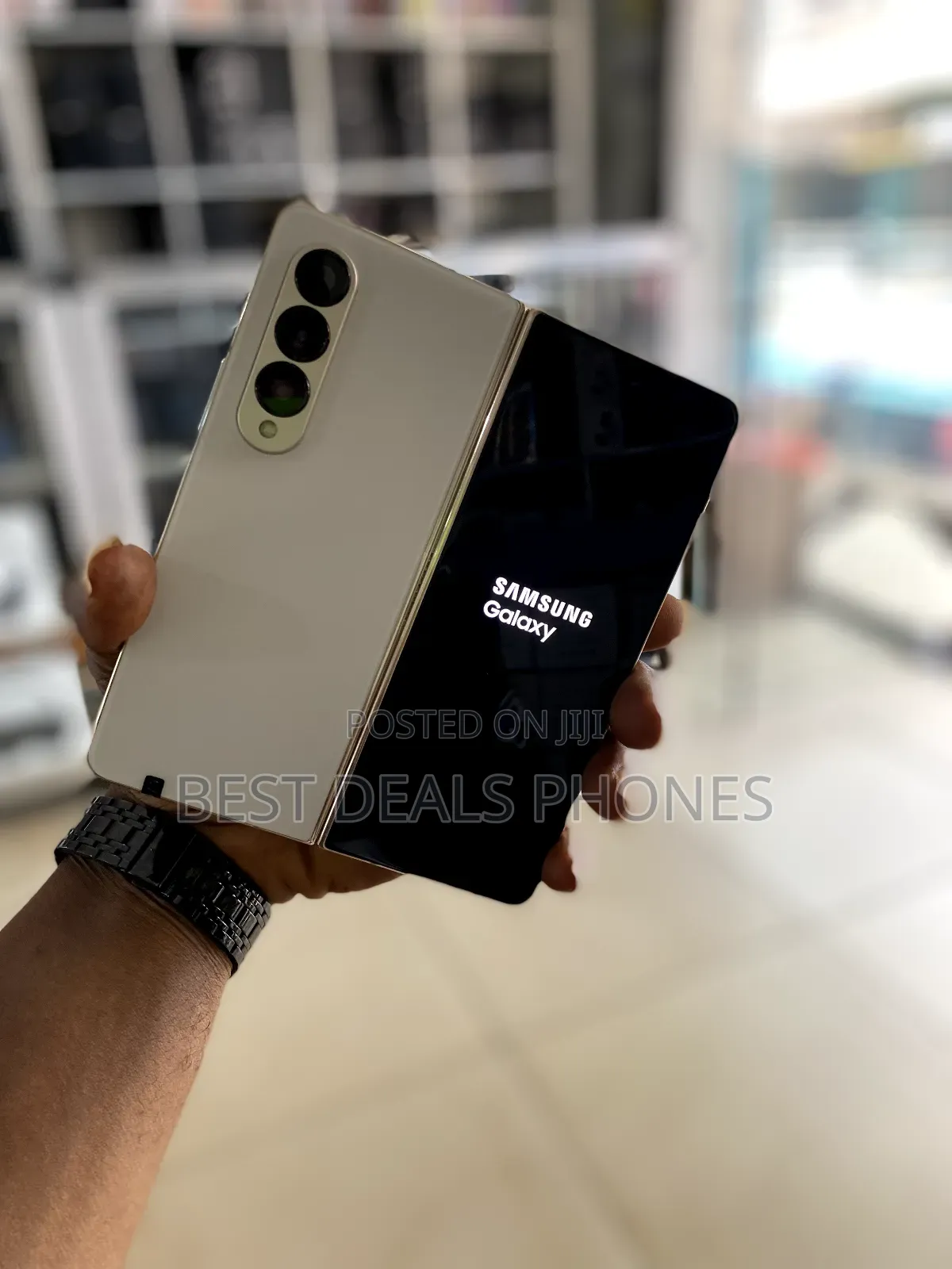 New Samsung Galaxy Z Fold4 256 GB Rose Gold
