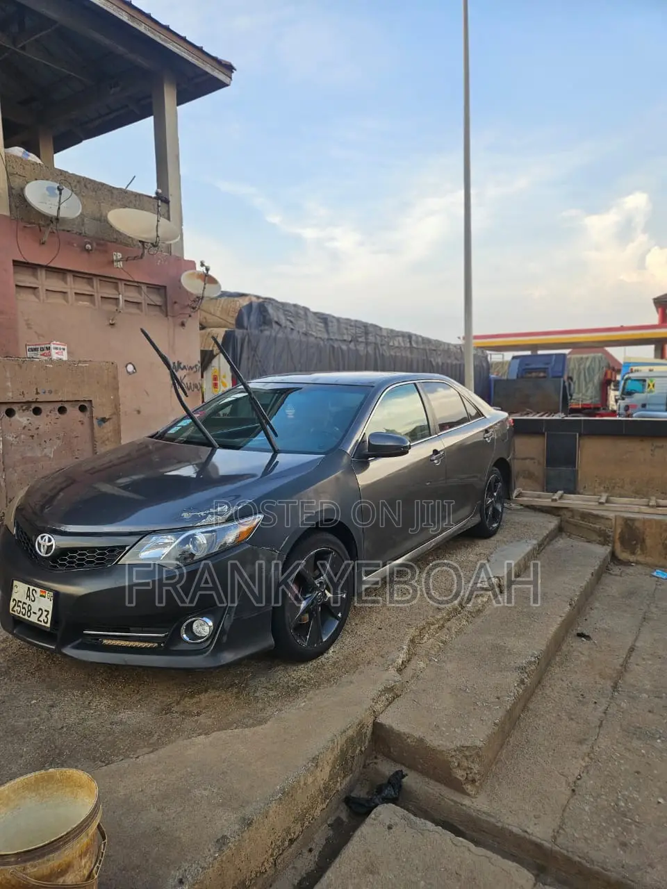 Toyota Camry L 4dr Sedan (2.5L 4cyl 6A) 2012 Gray