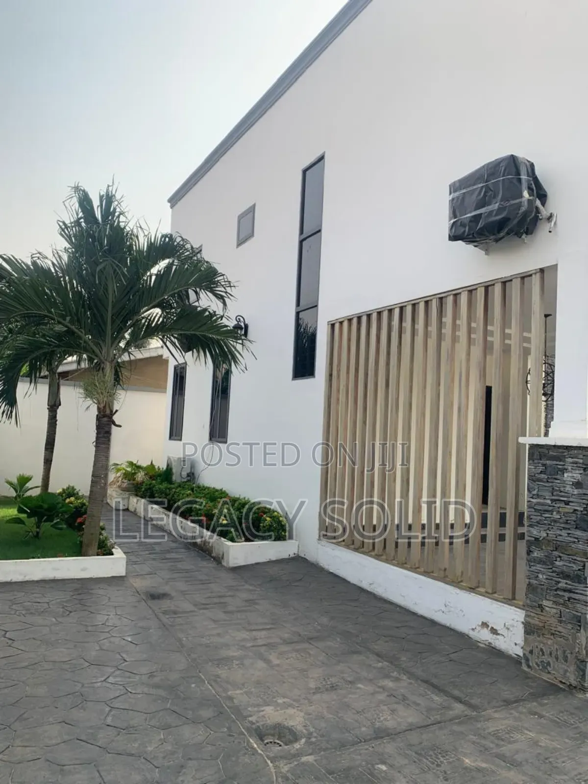 3bdrm Apartment in Legacy Solid Real for rent