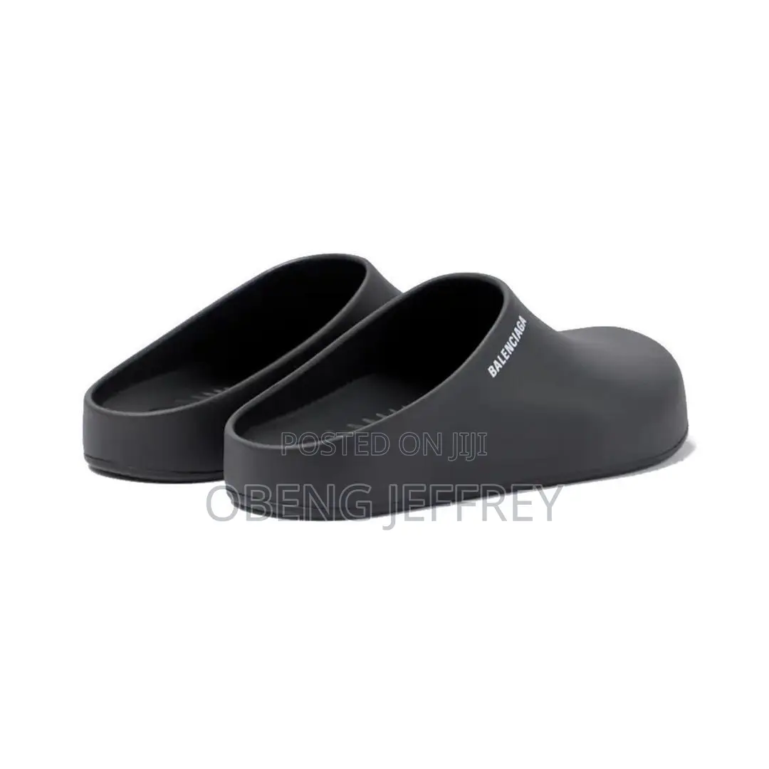 Original Balenciaga Pool Closed Slide