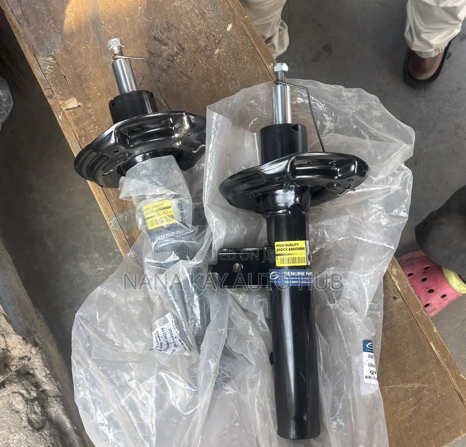 Mitsubishi Outlander 2021,2022,2023,2024,2025 Front Shocks