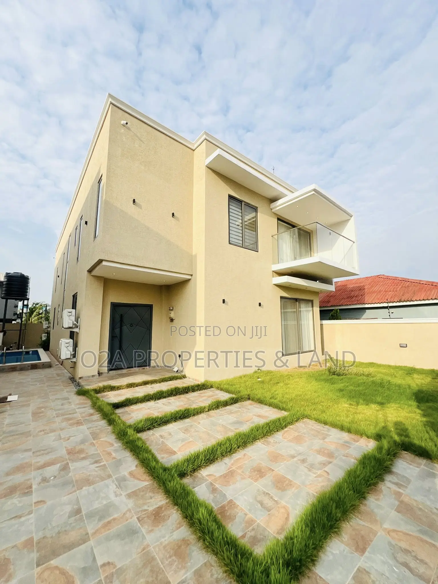 Furnished 4bdrm House in School Junction for sale