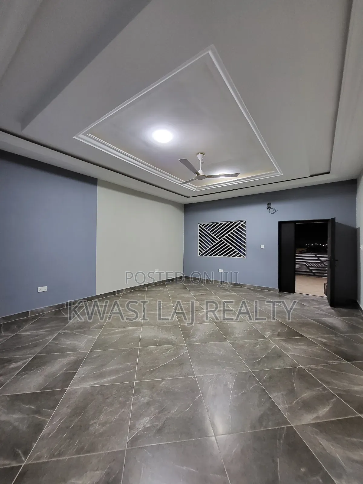 3bdrm Apartment in Broadcasting, Weija for rent