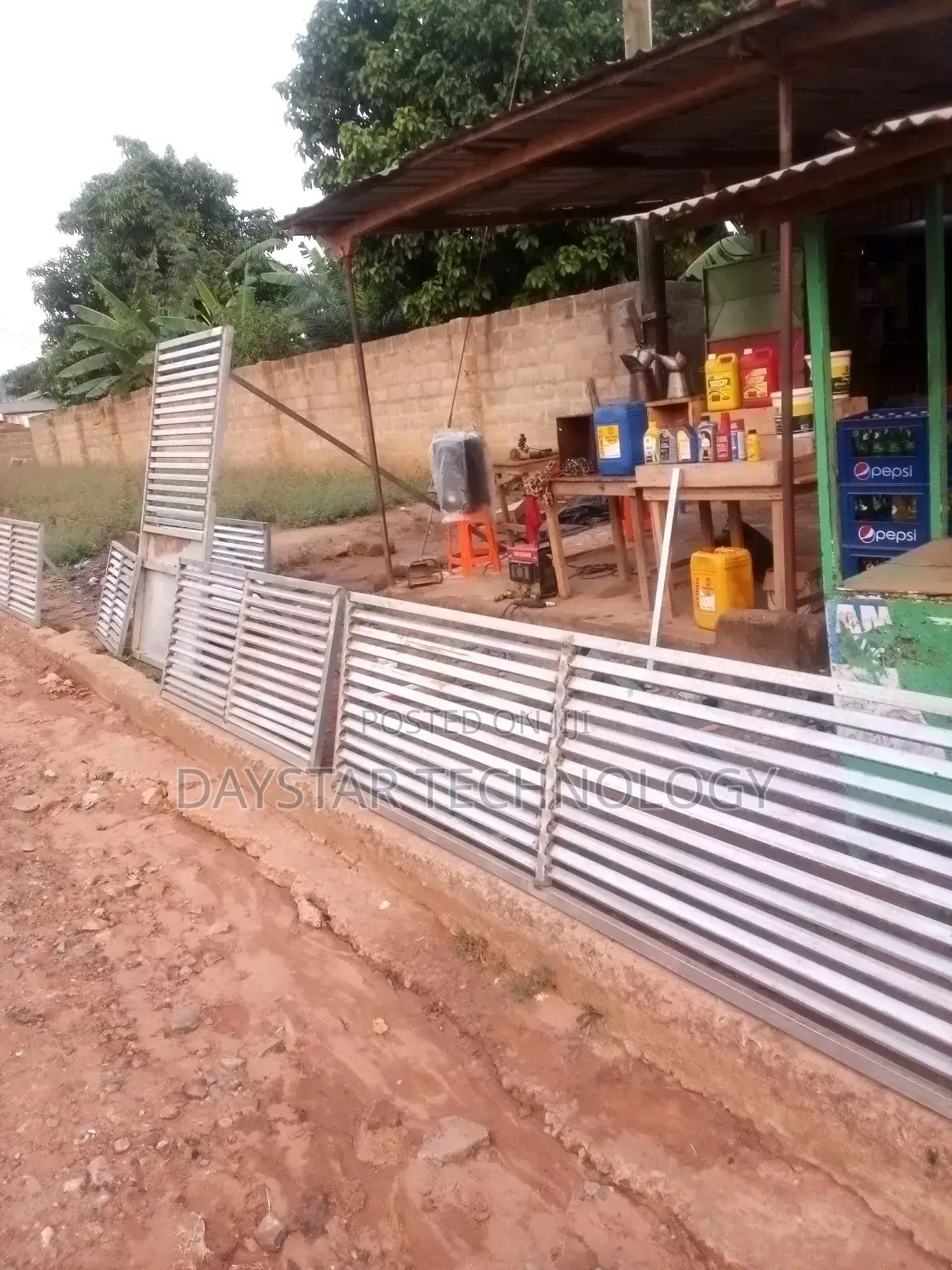 Fence Burglarproof for Estates