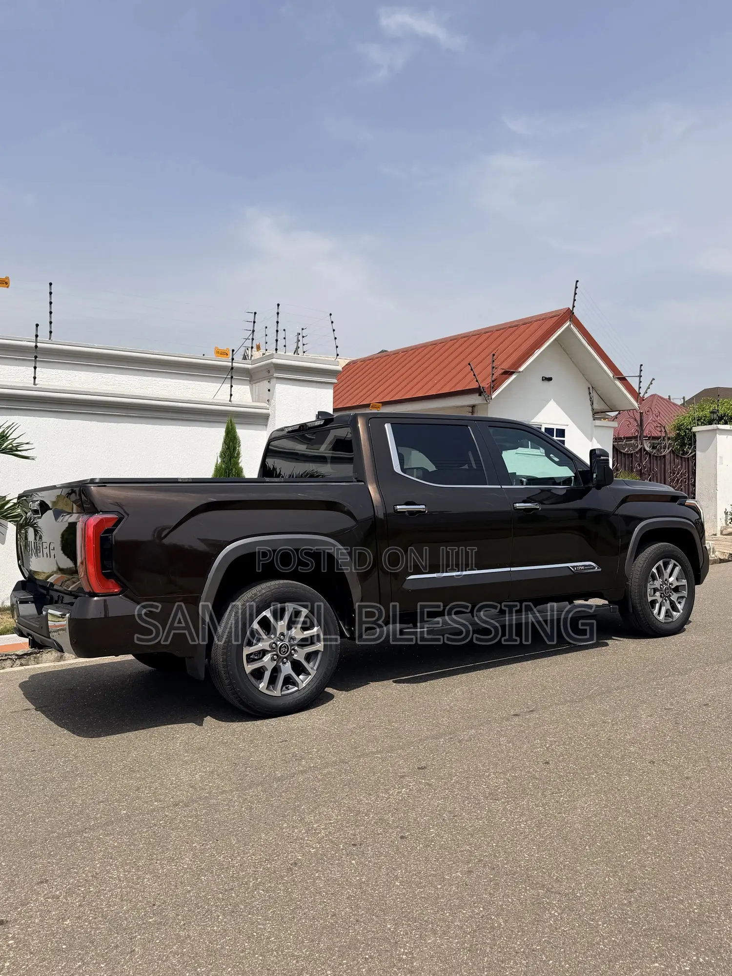Toyota Tundra 1794 Edition CrewMax 5.5' Bed 2024 Brown
