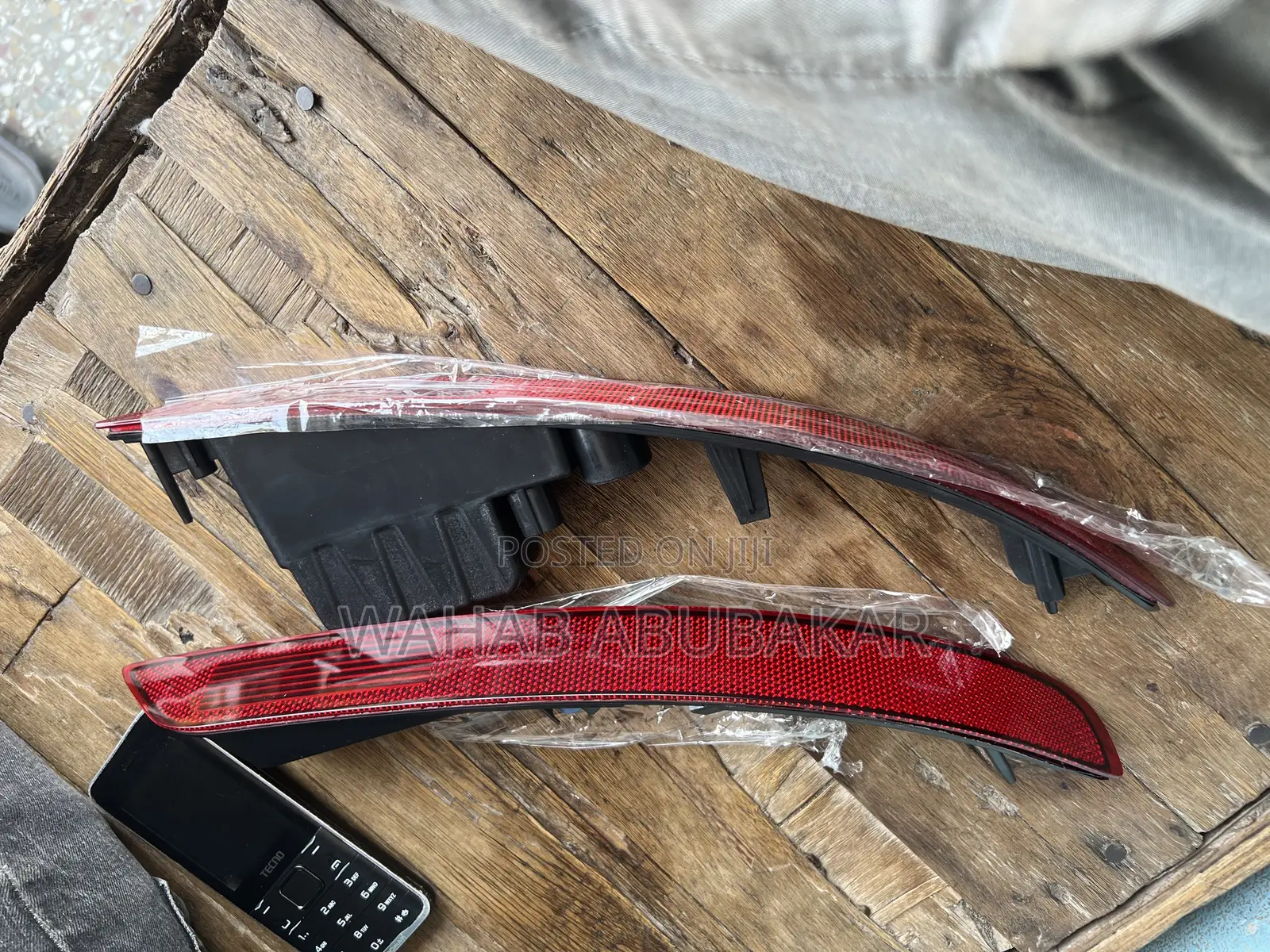 Outlander 2022 Back Bumper Reflector Pair
