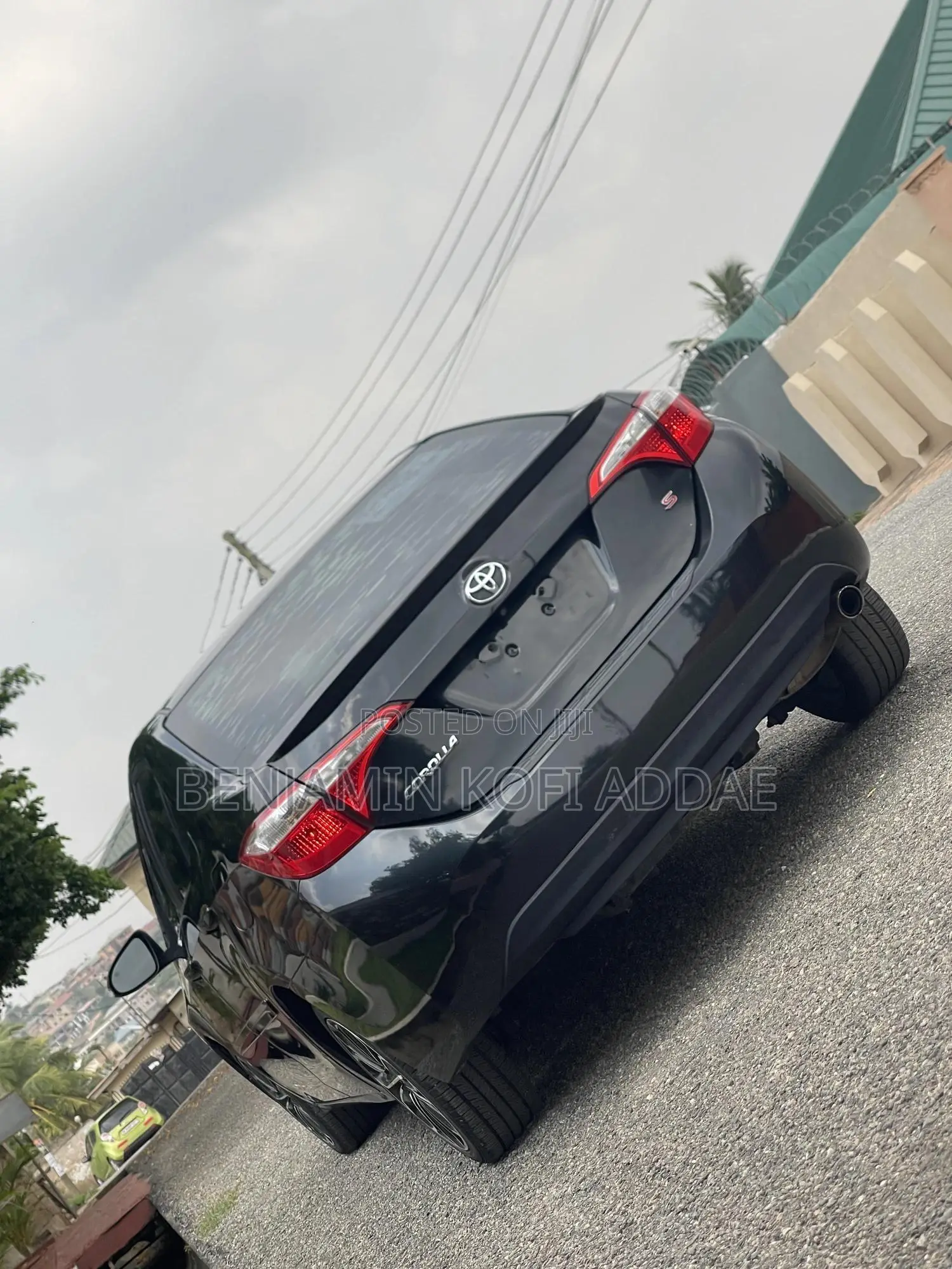 Toyota Corolla S Premium 4dr Sedan (1.8L 4cyl CVT) 2015 Black