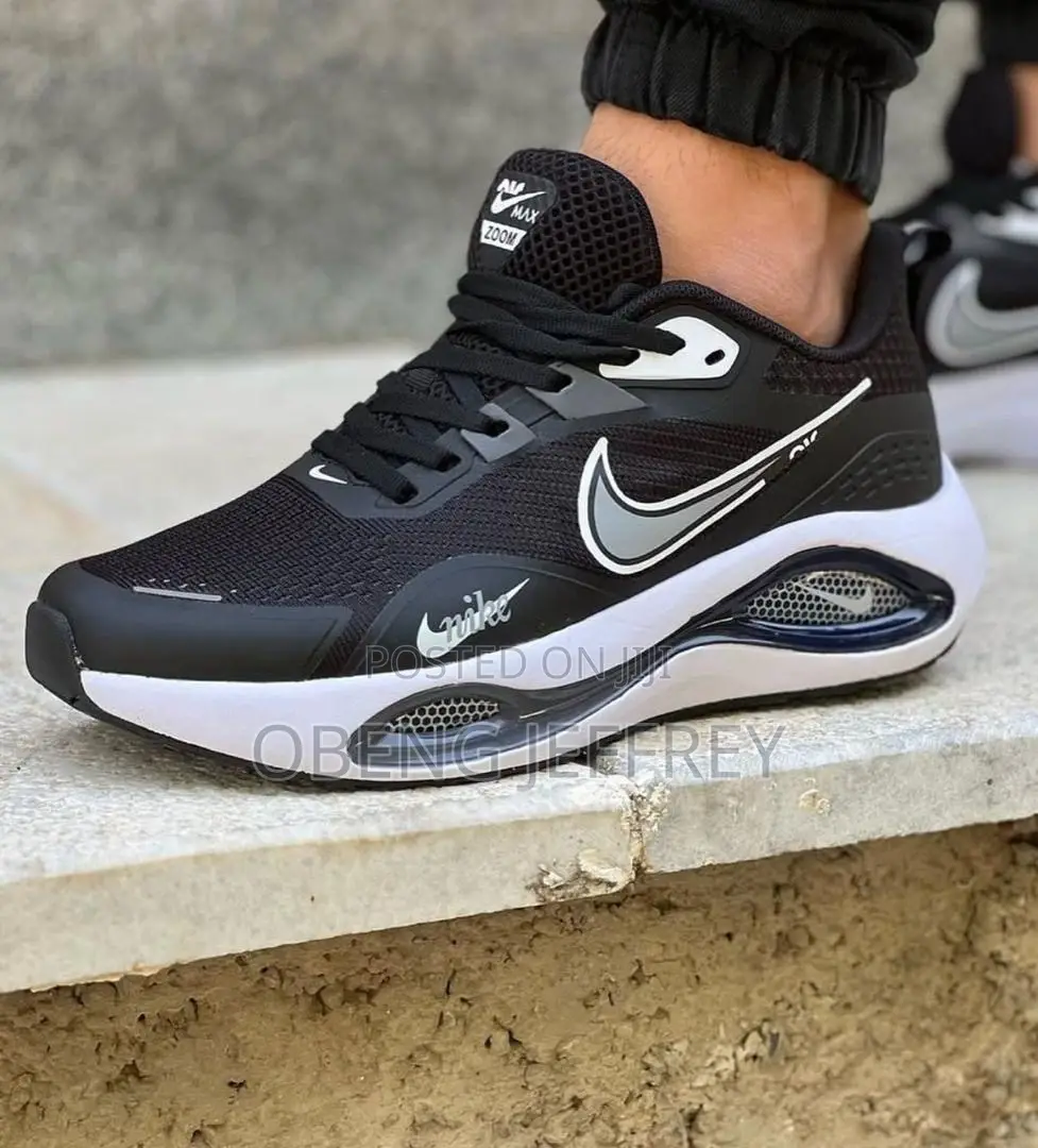 Original Zoom Winflo White/Black