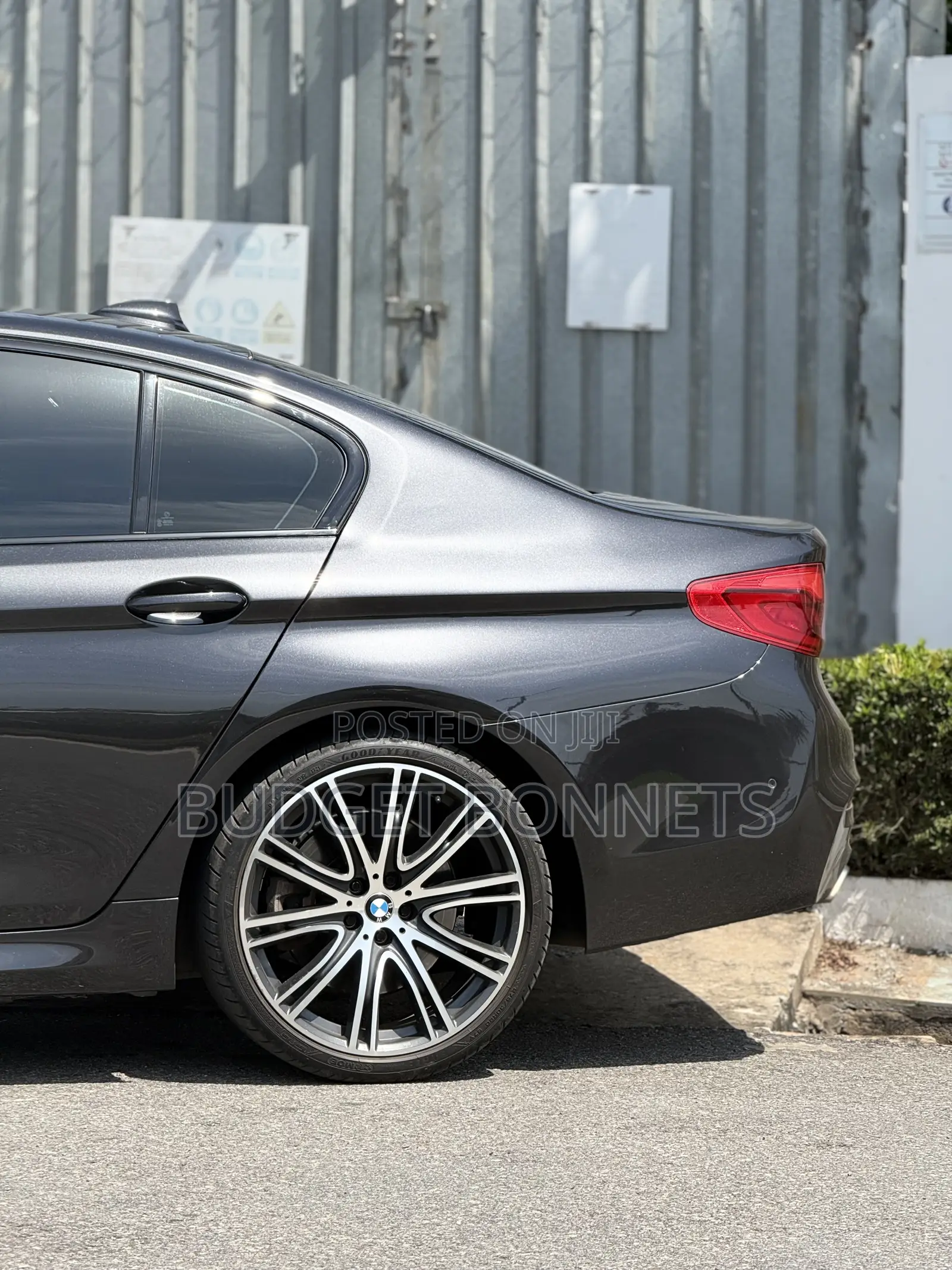 BMW 540i 2019 Black