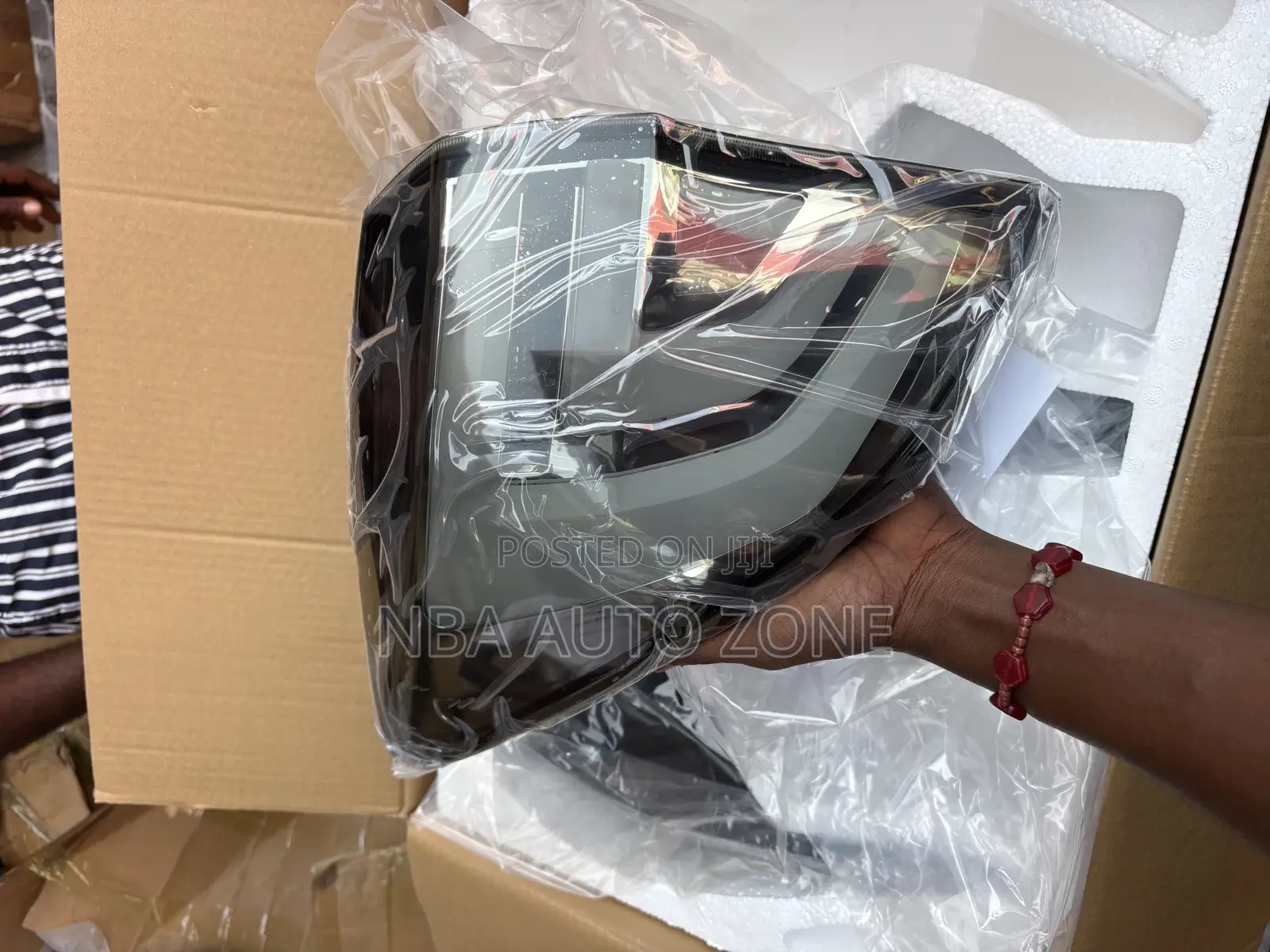 Honda HRV 2018-22 Spec Tail Light With Boot Light Led Complete