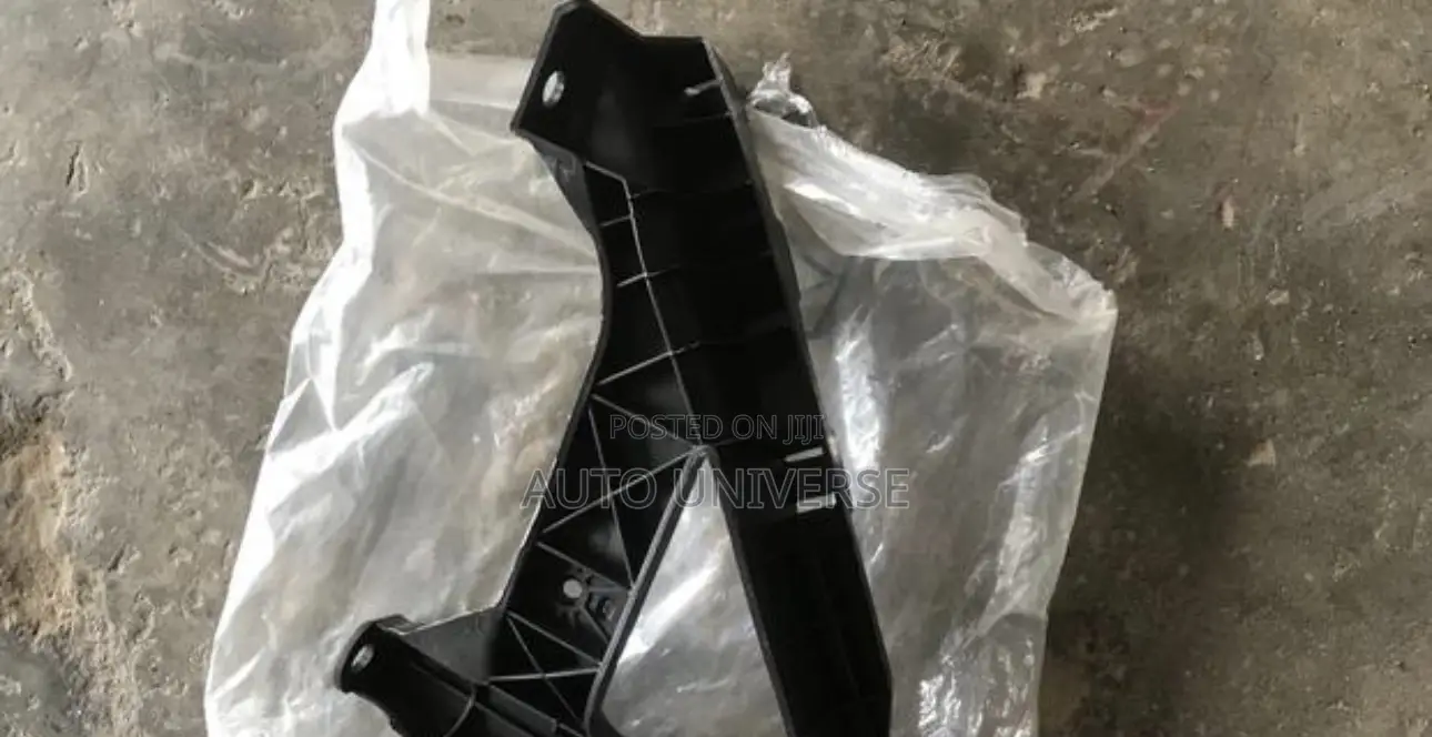 Honda Civic 2016, 2017, 2018 Headlight Seat Available