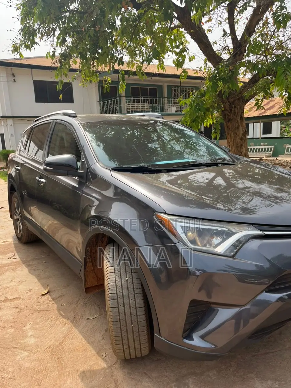 Toyota RAV4 XLE 4dr SUV AWD (2.5L 4cyl 6A) 2018 Black