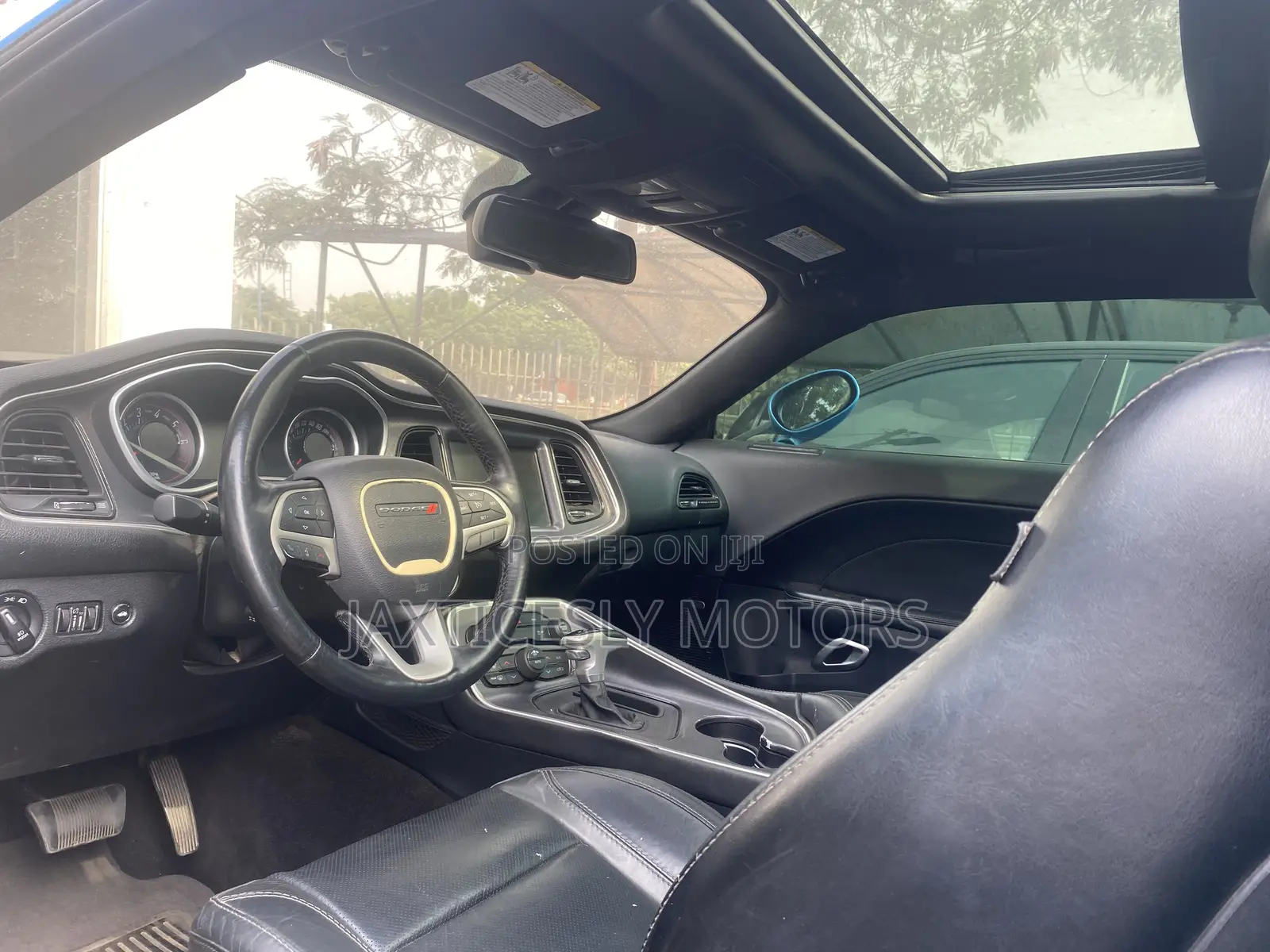 Dodge Challenger SXT RWD 2018 Blue