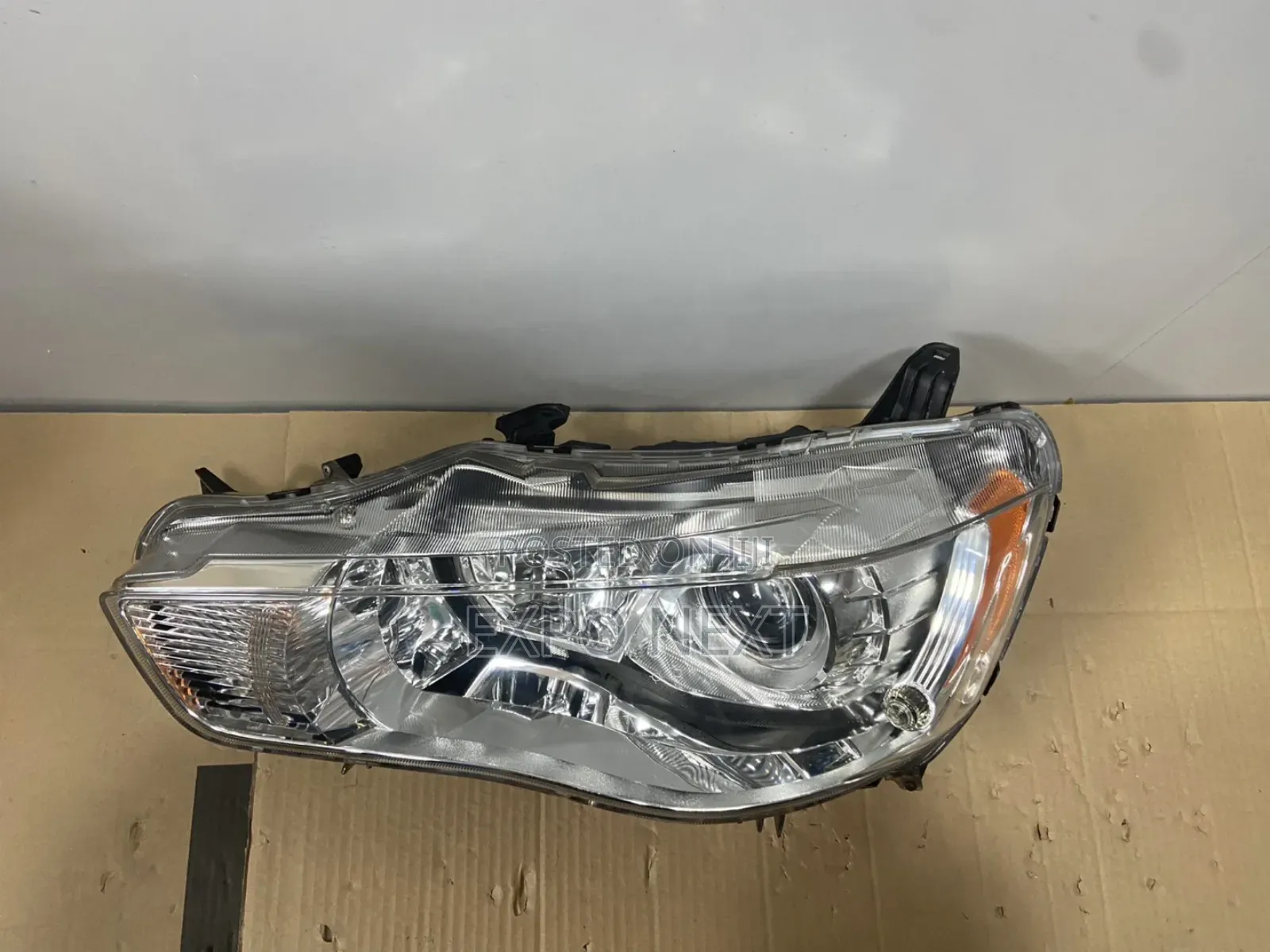 Outlander Headlight 2010-2012
