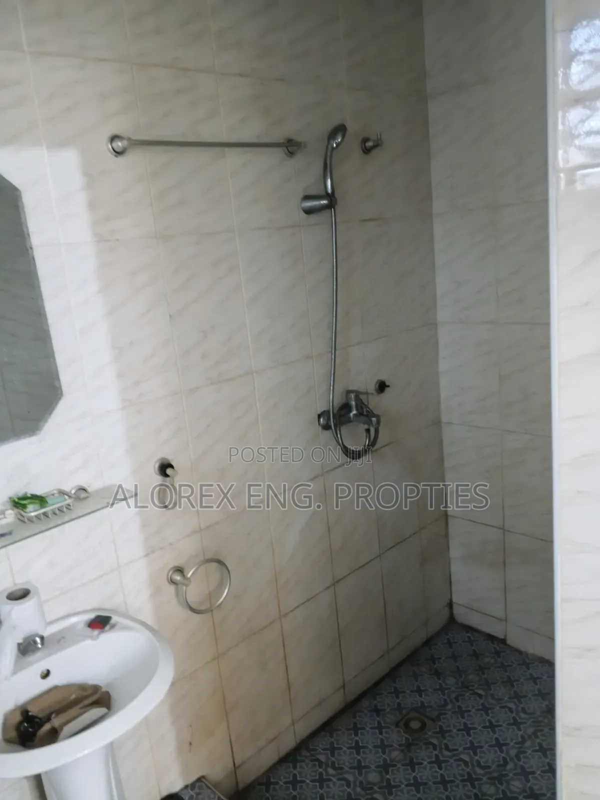 2bdrm Apartment in Teiman, Oyarifa for rent