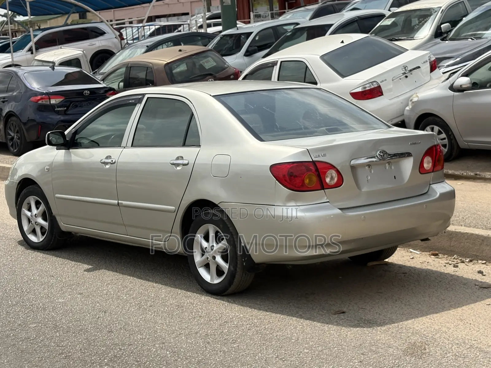 Toyota Corolla 2007 Gold