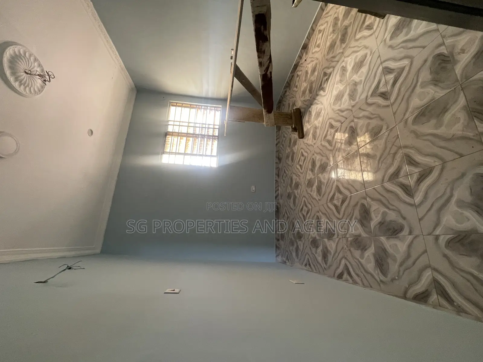 1bdrm Apartment in Adjei Kojo, Sakumono for rent