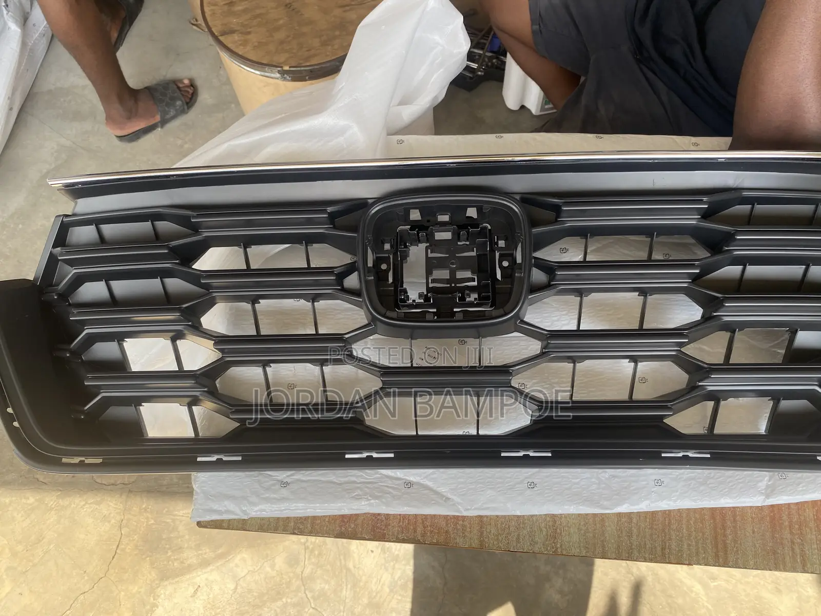 Honda Accord Front Shells and Grille Available