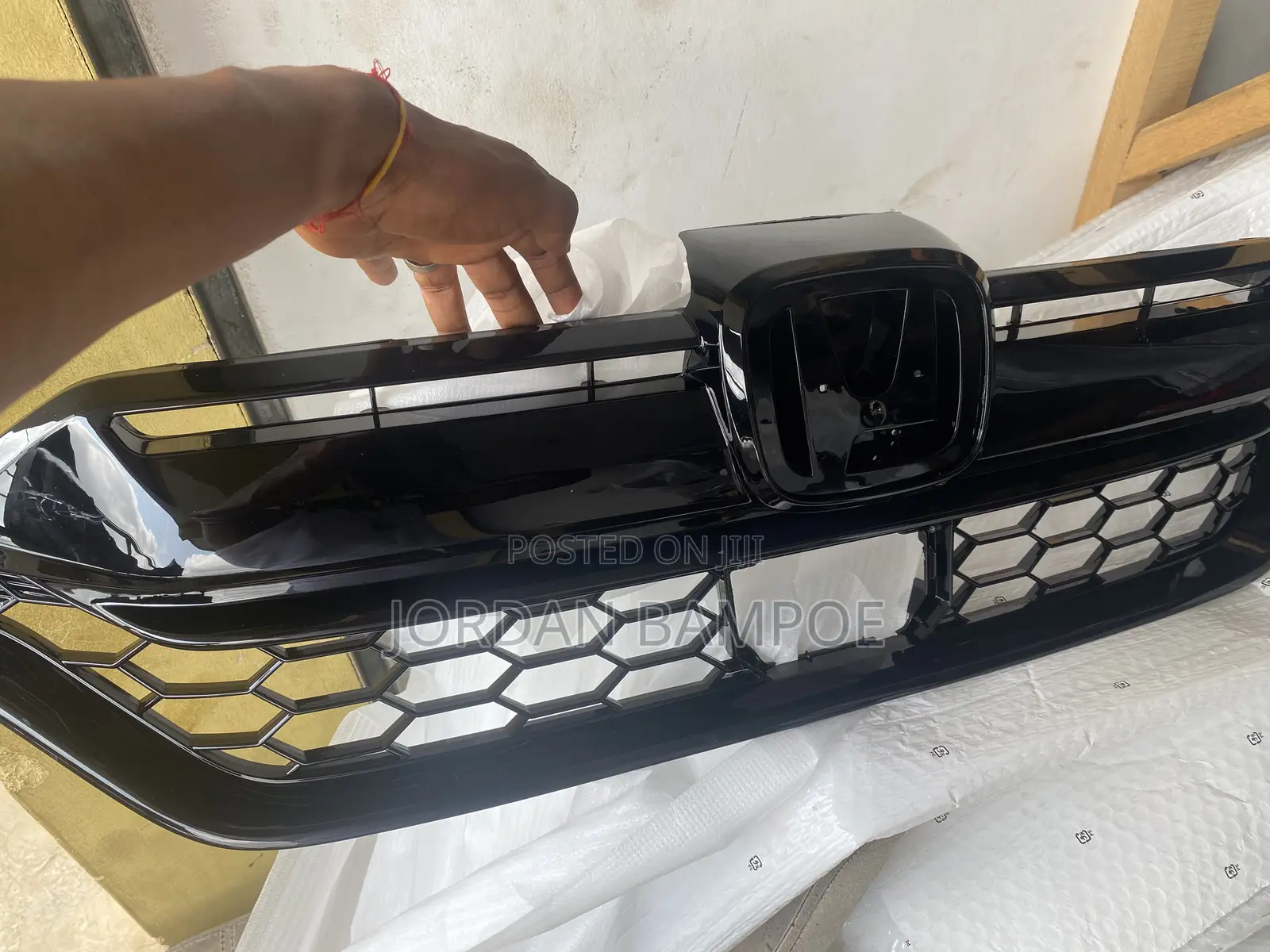 Honda Accord Front Shells and Grille Available