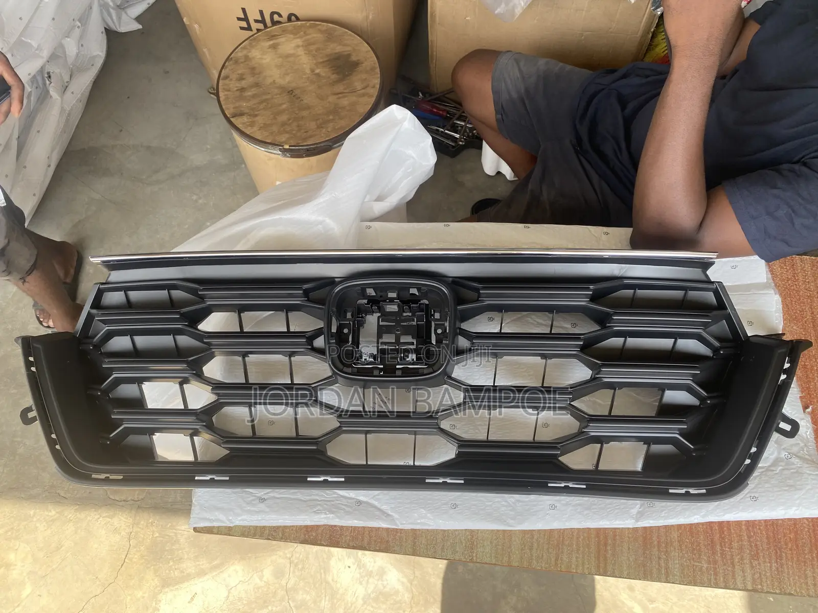 Honda Accord Front Shells and Grille Available