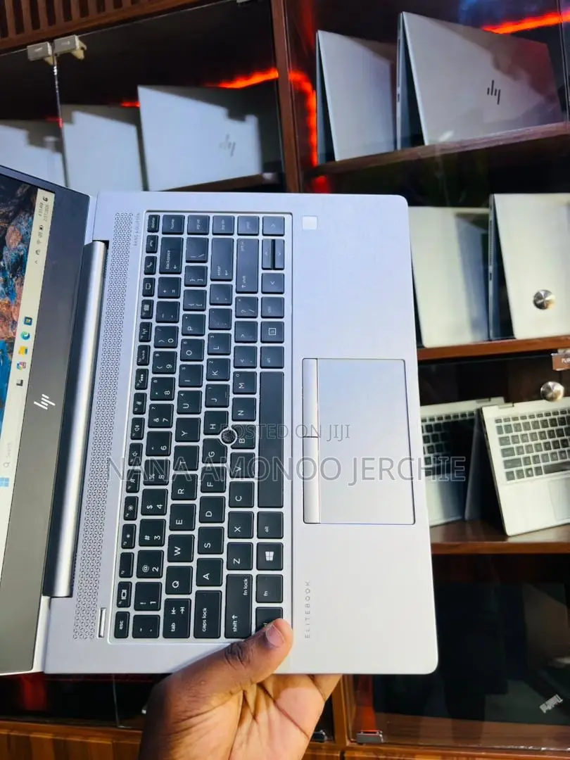 Laptop HP EliteBook 745 G6 8GB Intel Core i5 SSD 256GB