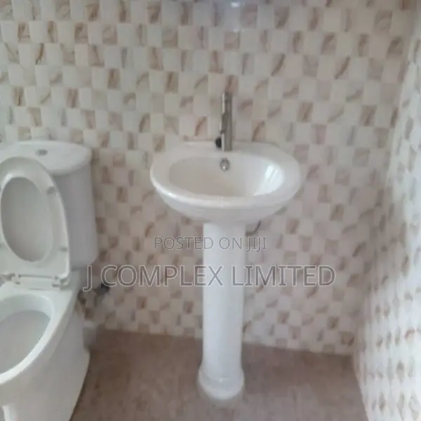 1bdrm Apartment in Osu Ako-Adjei for rent