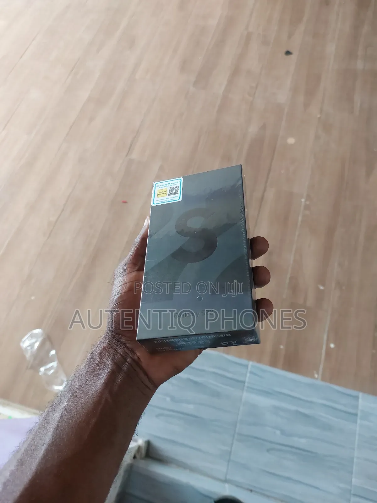 New Samsung Galaxy S22 5G 128 GB Black