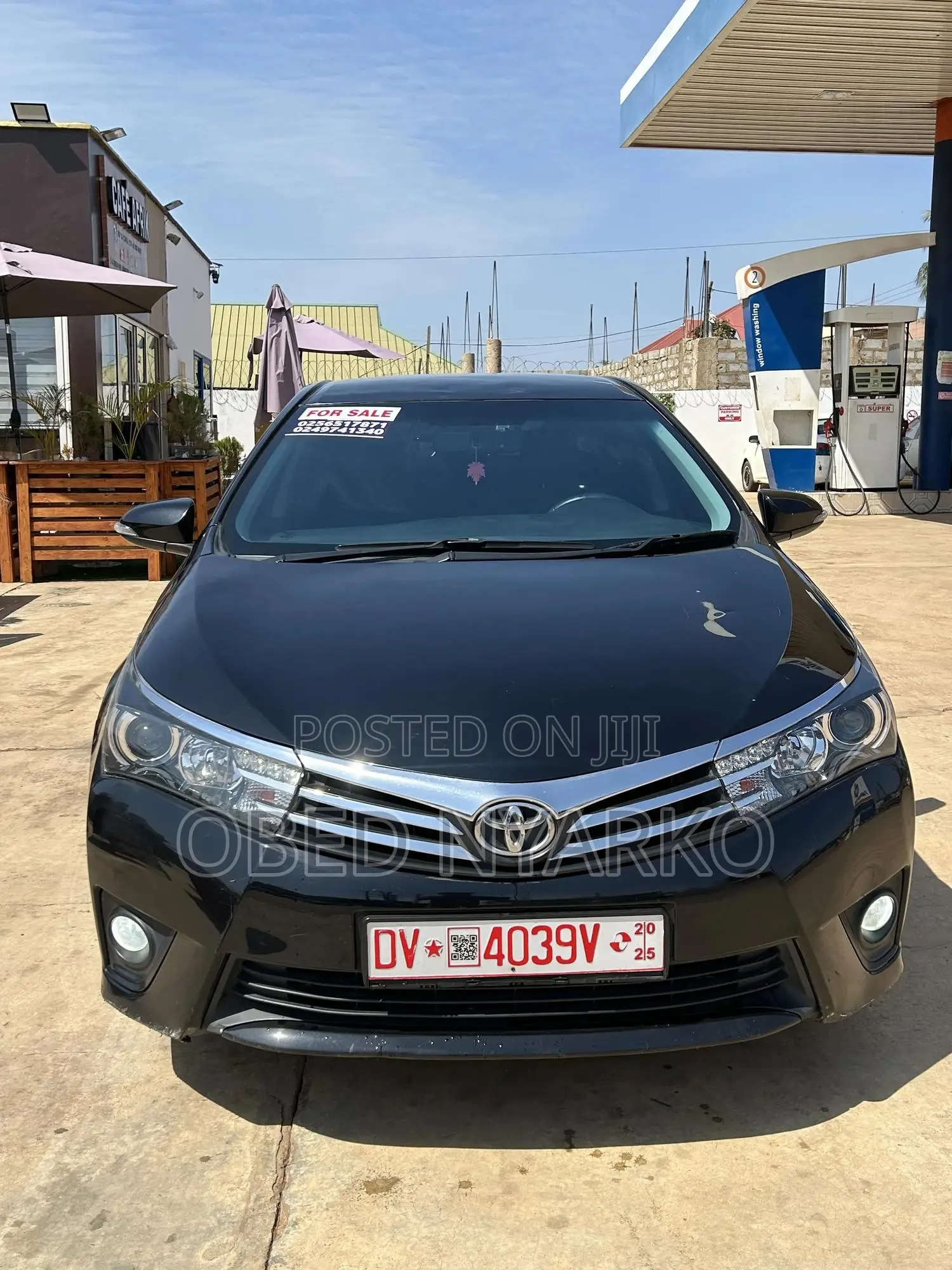Toyota Corolla Altis 2016 Black