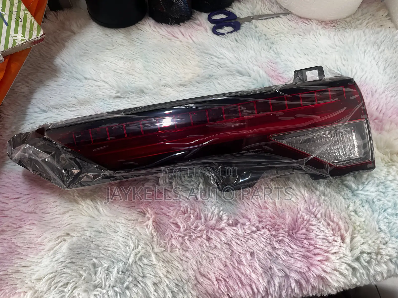 2023-2024 Mitsubishi Outlander Bootlight