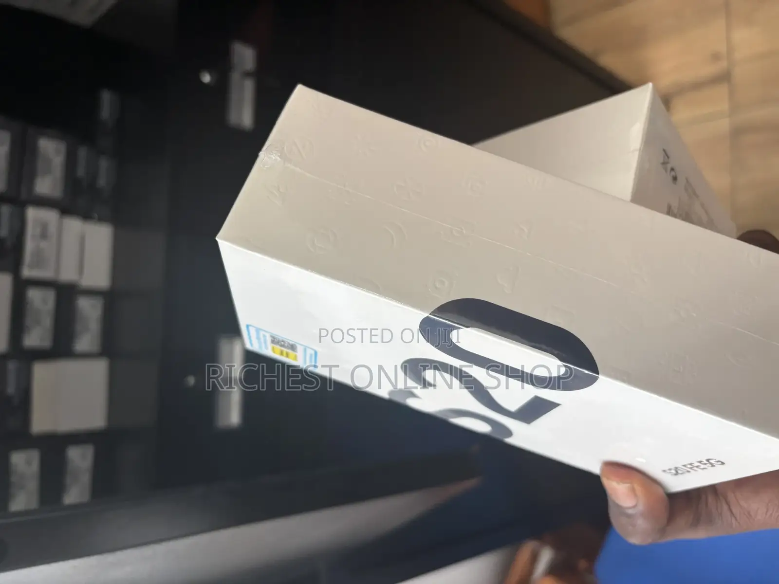 New Samsung Galaxy S20 FE 5G 128 GB Black