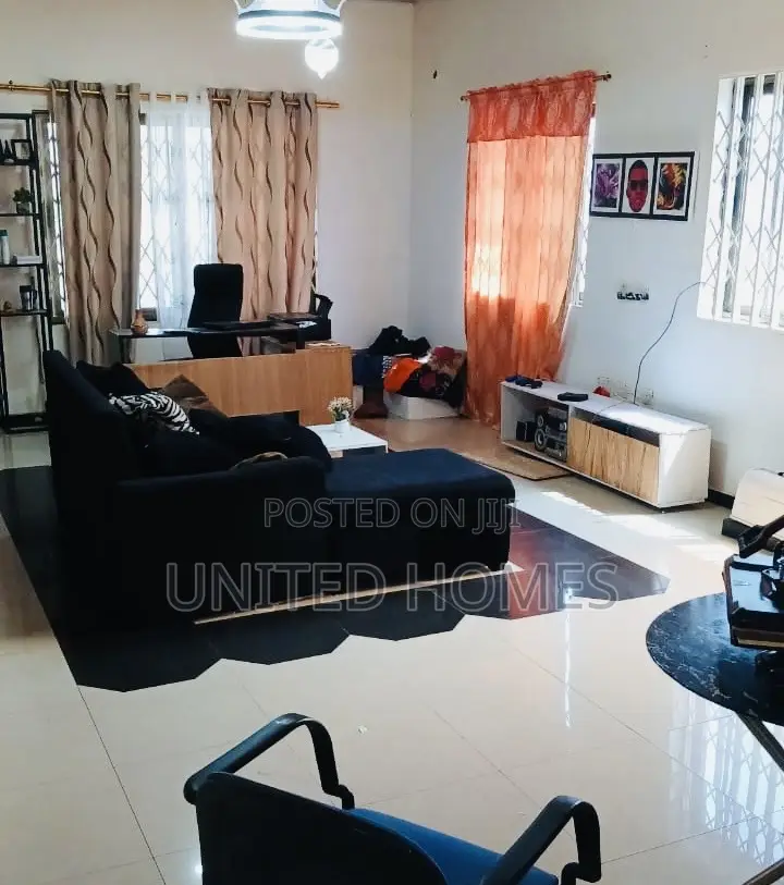 3bdrm House in Kasoa for sale