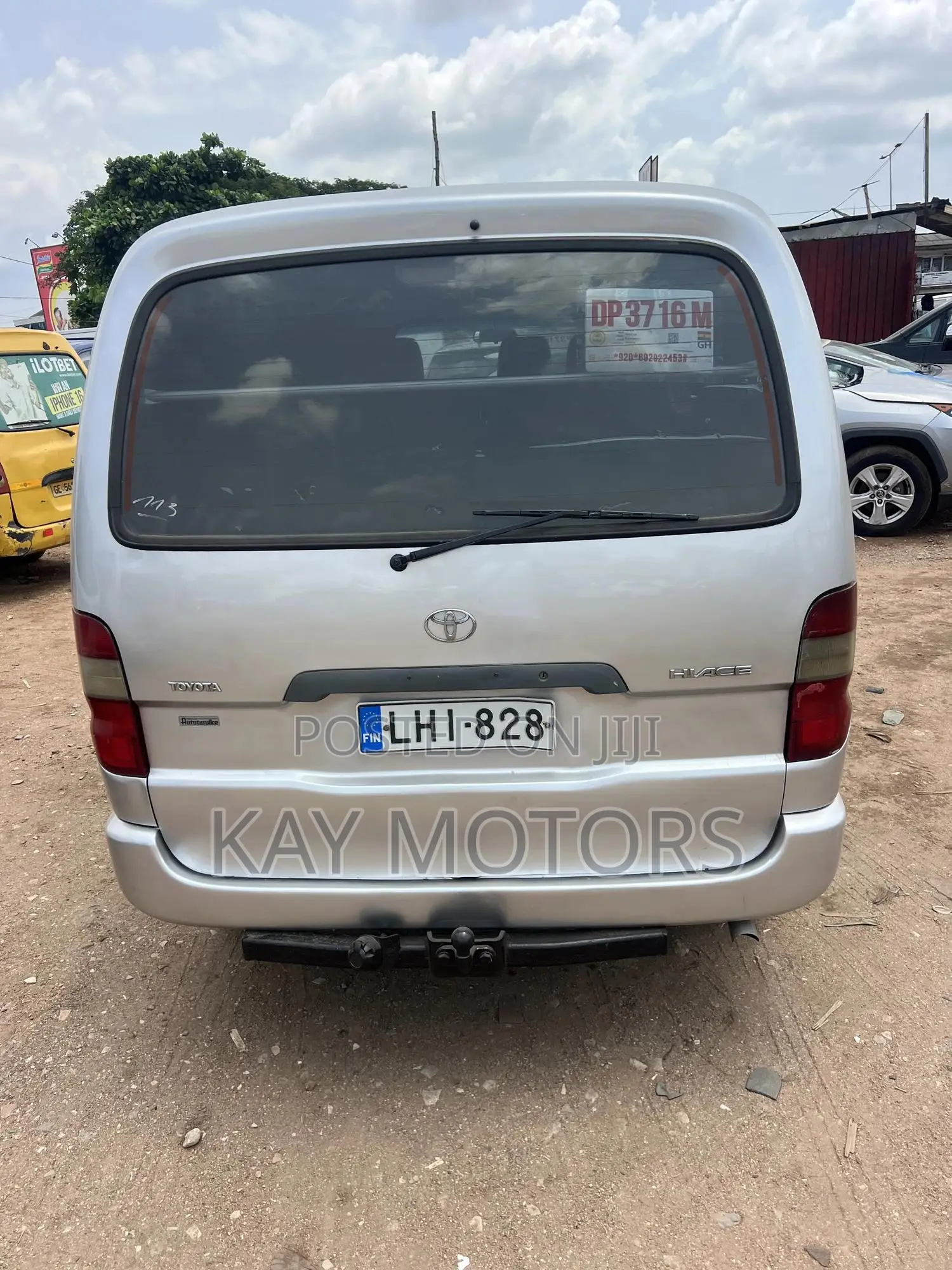 Toyota HiAce 2005 Silver