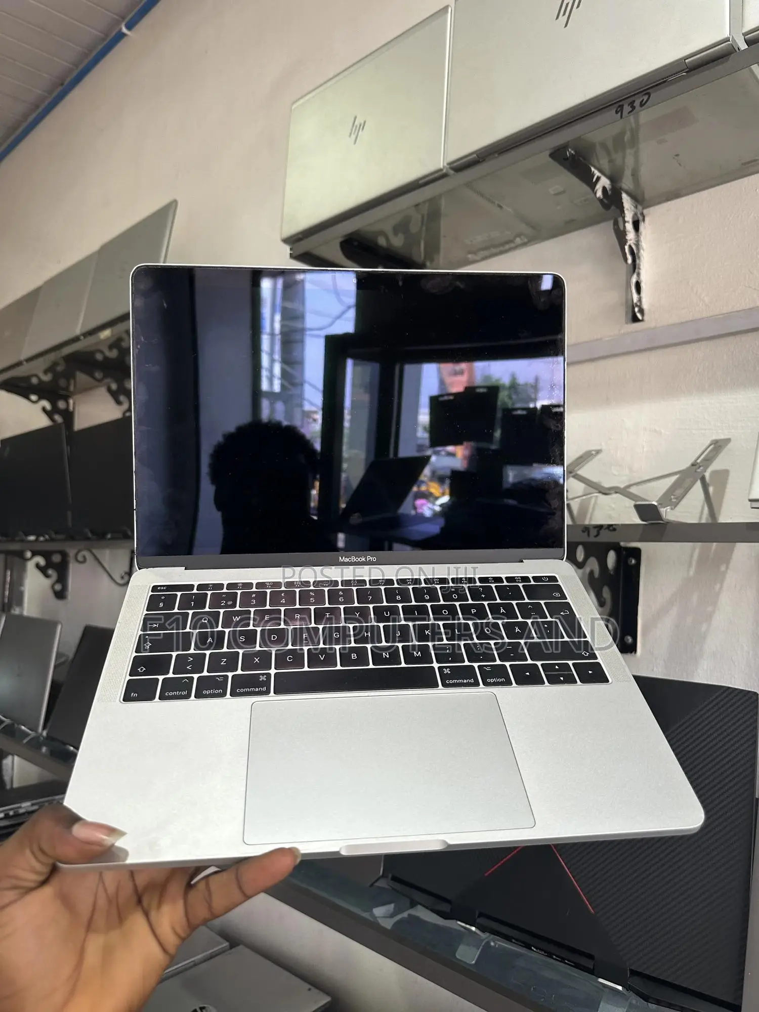Laptop Apple MacBook Pro 2017 8GB Intel Core I5 SSD 256GB