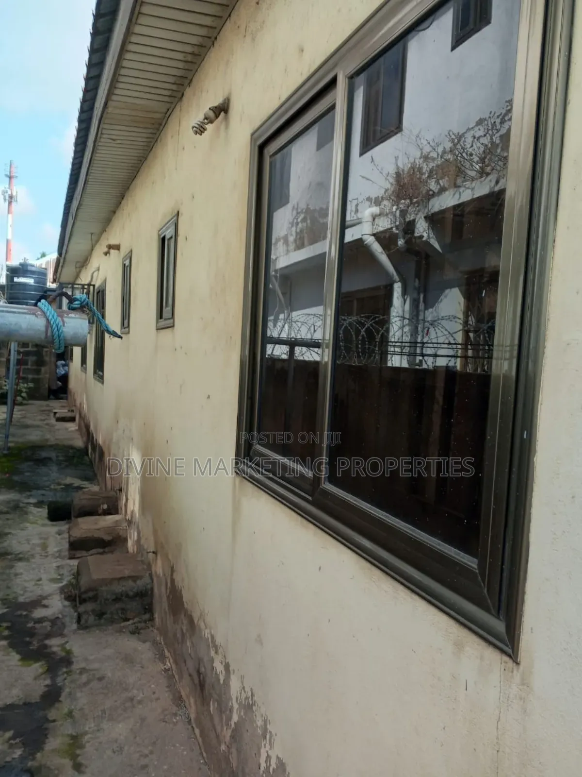 4bdrm Apartment in Adam Nana, Kasoa for sale
