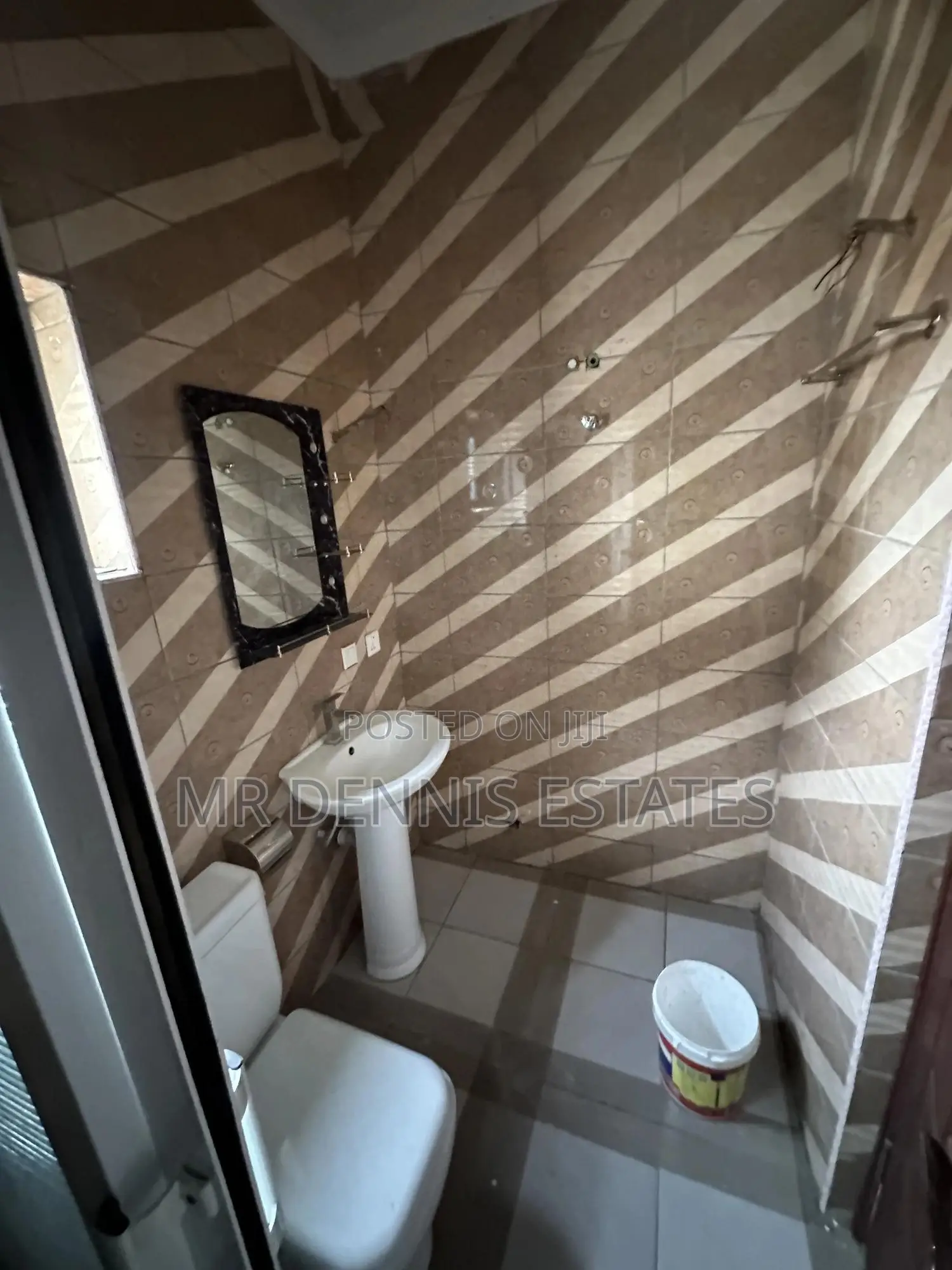 2bdrm Apartment in Weija , Old Barrier for rent