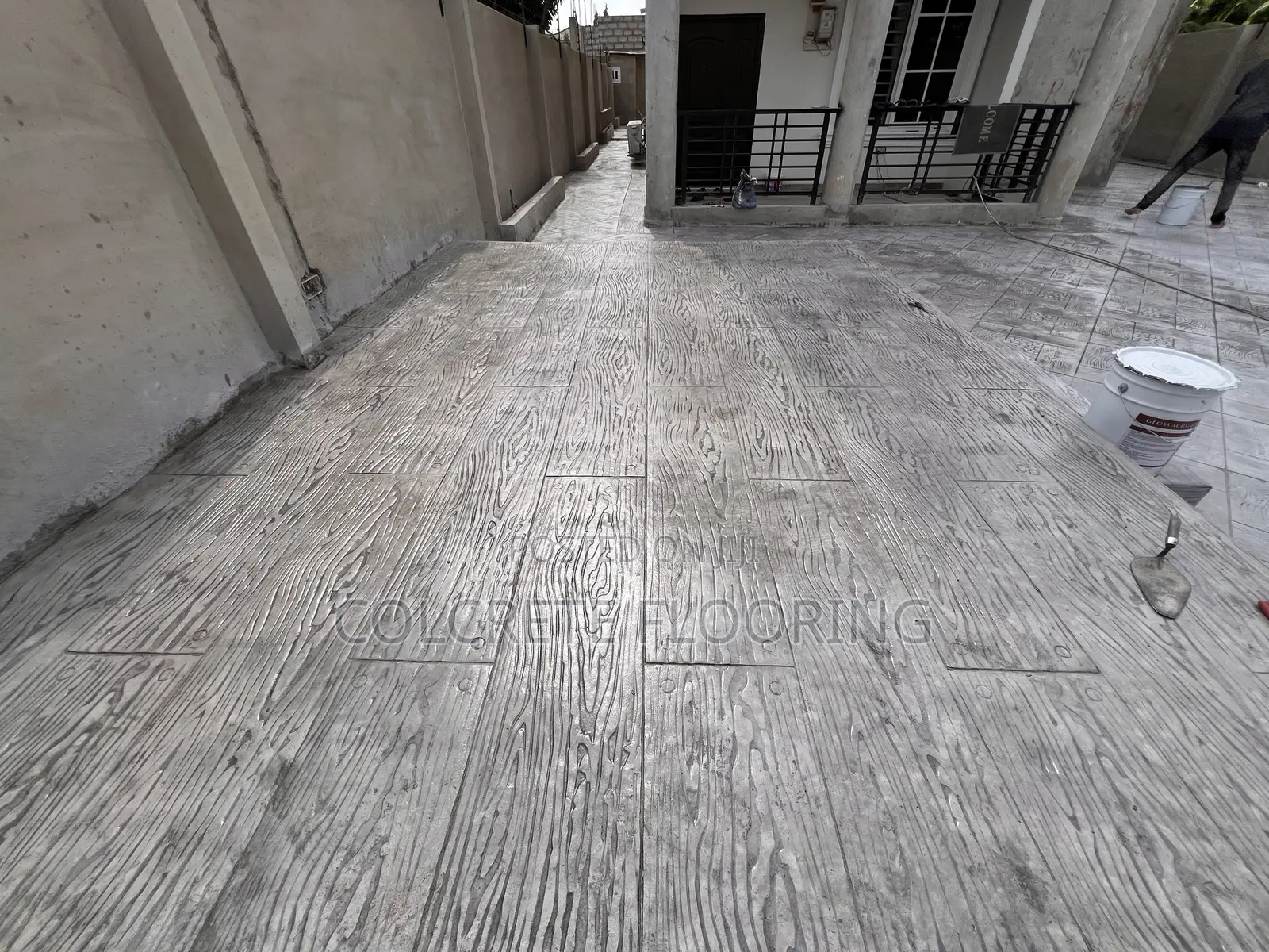 Stamped Concrete Stone Polish Varnish Sealer