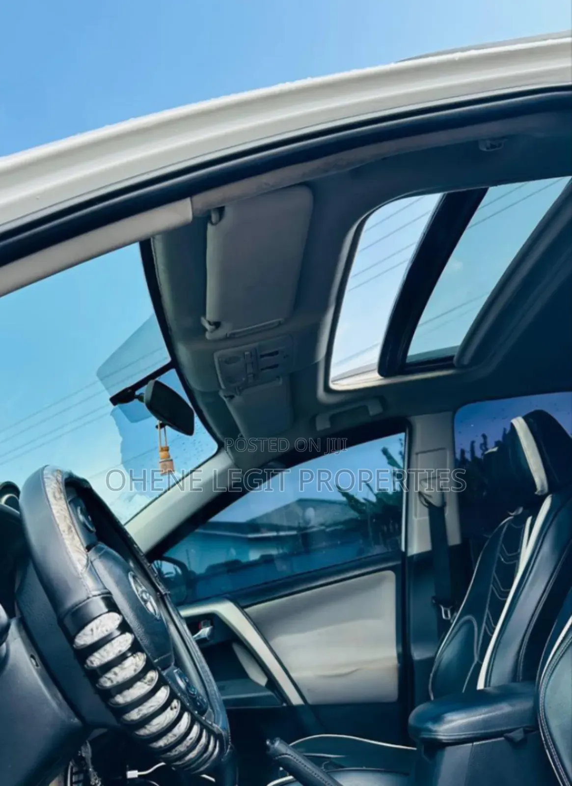 Toyota RAV4 2017 White