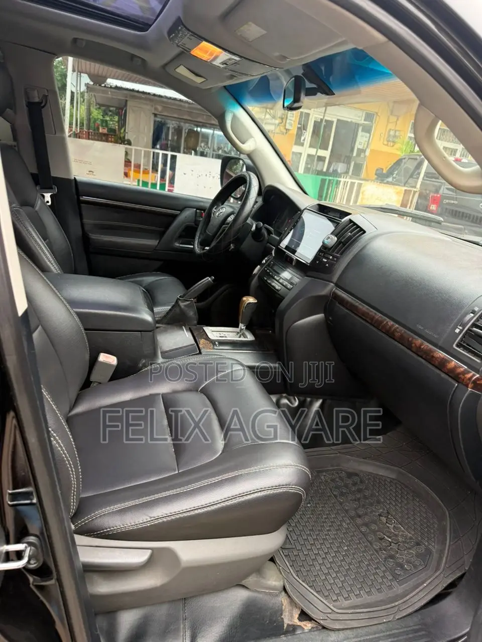 Toyota Land Cruiser 4.5 V8 GX-R 2014 Black