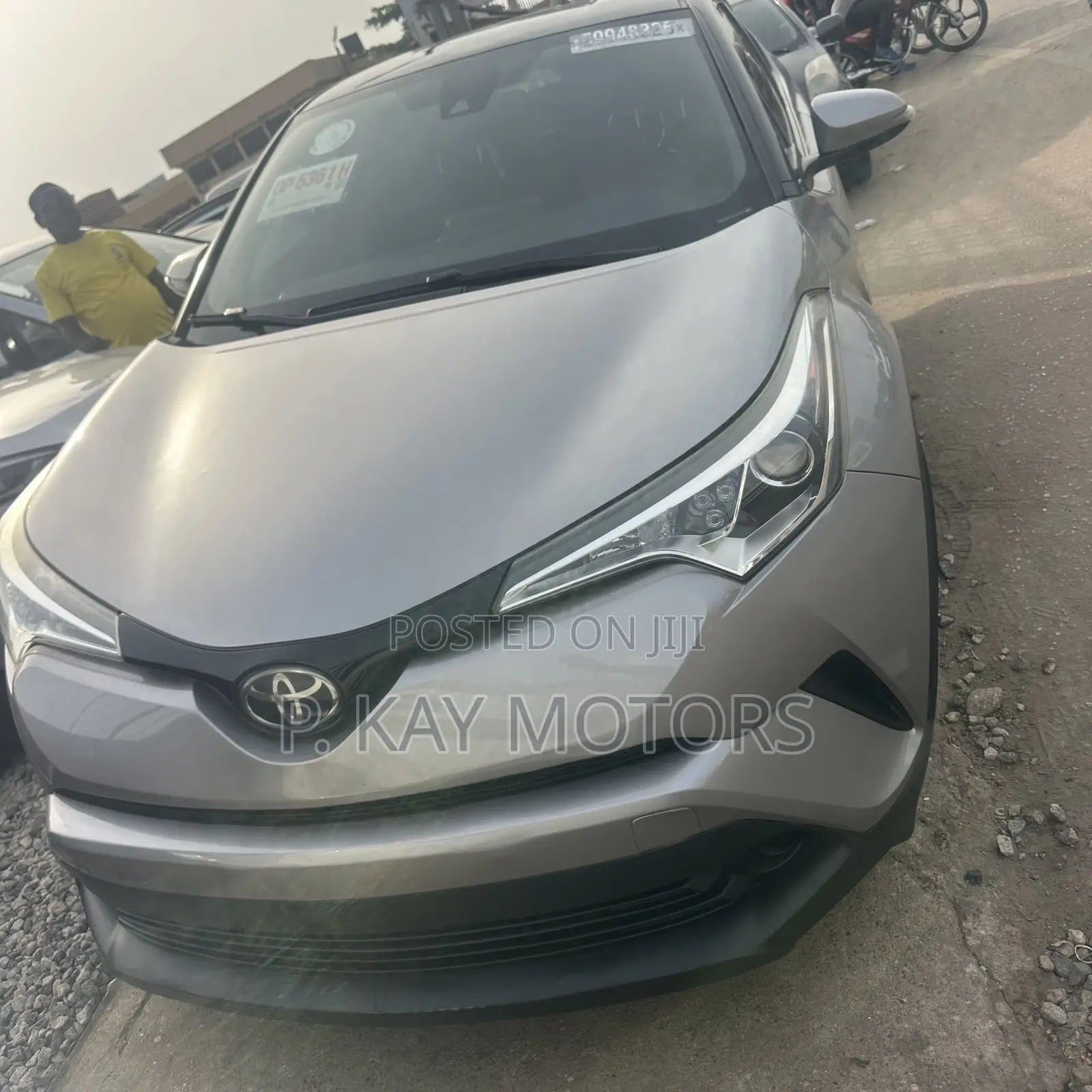 Toyota C-HR XLE Prermium FWD (2.0L 4cyl 2AM) 2018 Gray