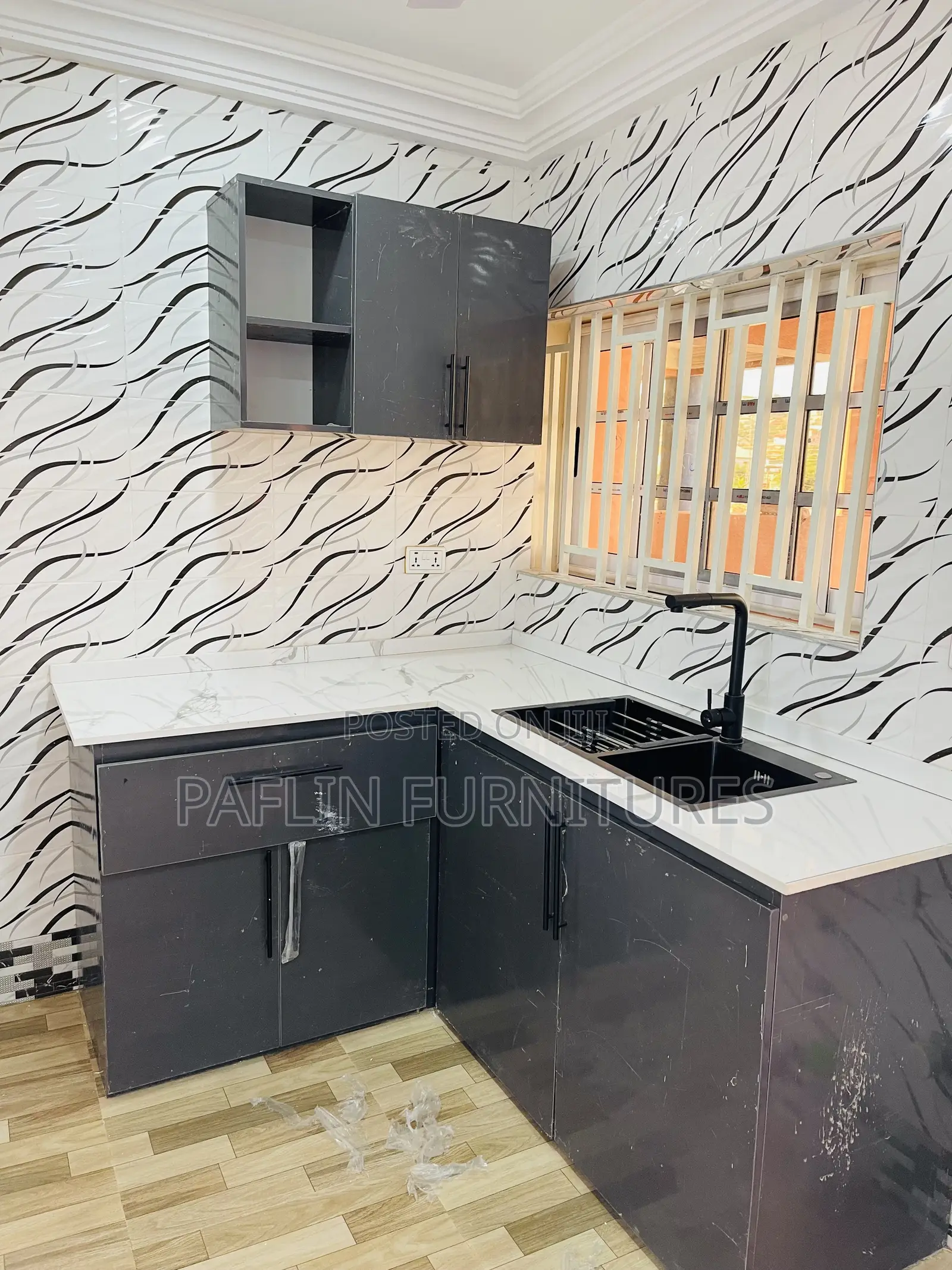 Quality Kitchen Cabinets Top and Down