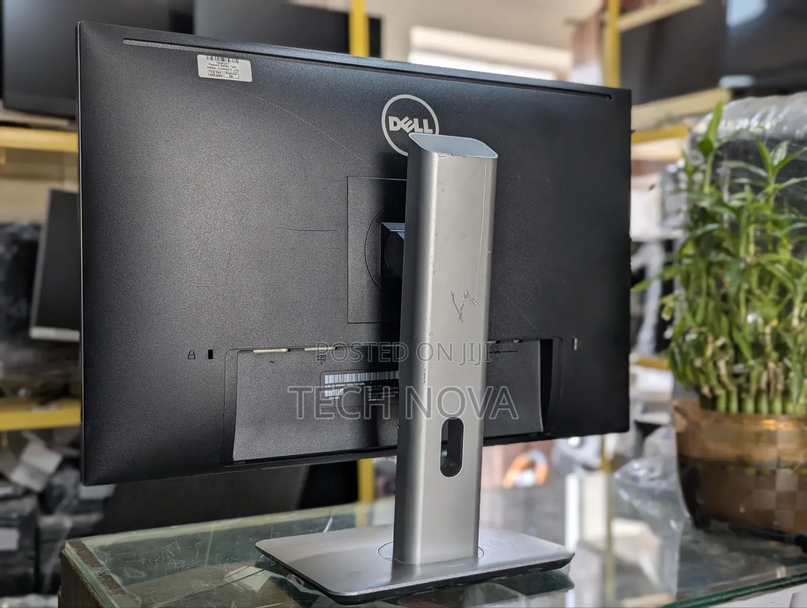 Dell Ultrasharp U2415b FHD 1920 X 1200 Hdmi Displayport Ips Monitor