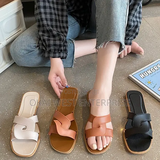 Chic Summer Cross-Band Slippers for Women ( Rubber Based)