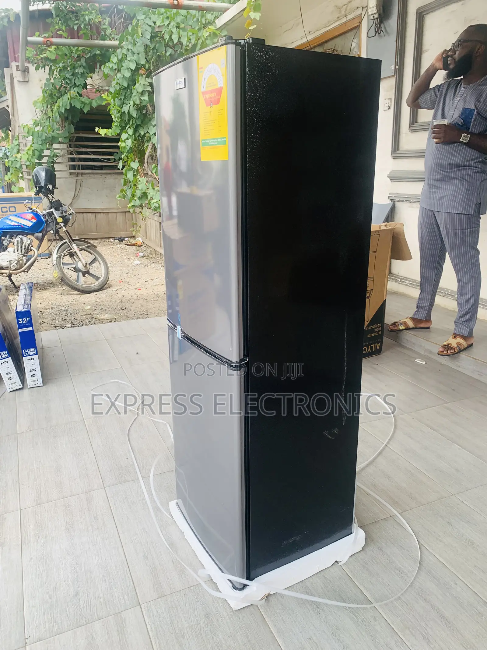 Manual Defrost Nasco-D2-20fl Double Door Fridge 158ltr Silver
