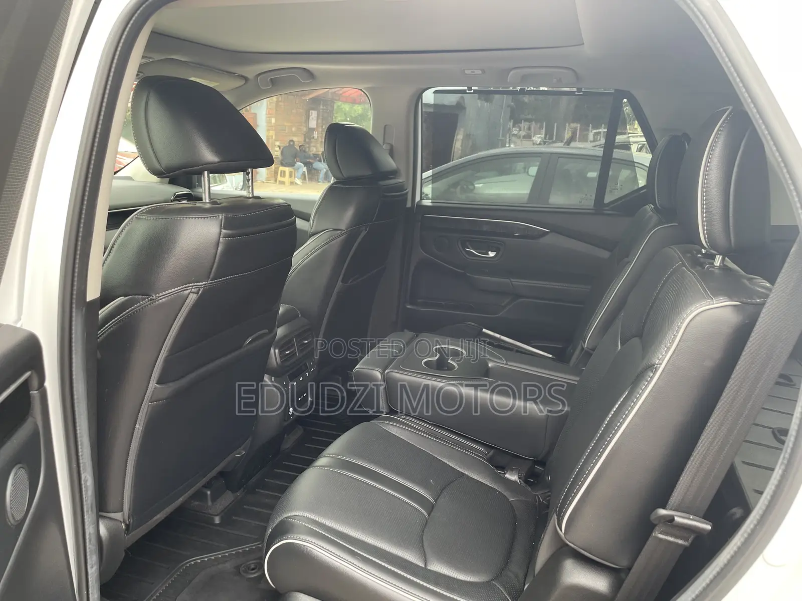 Honda Pilot Elite AWD 2024 White