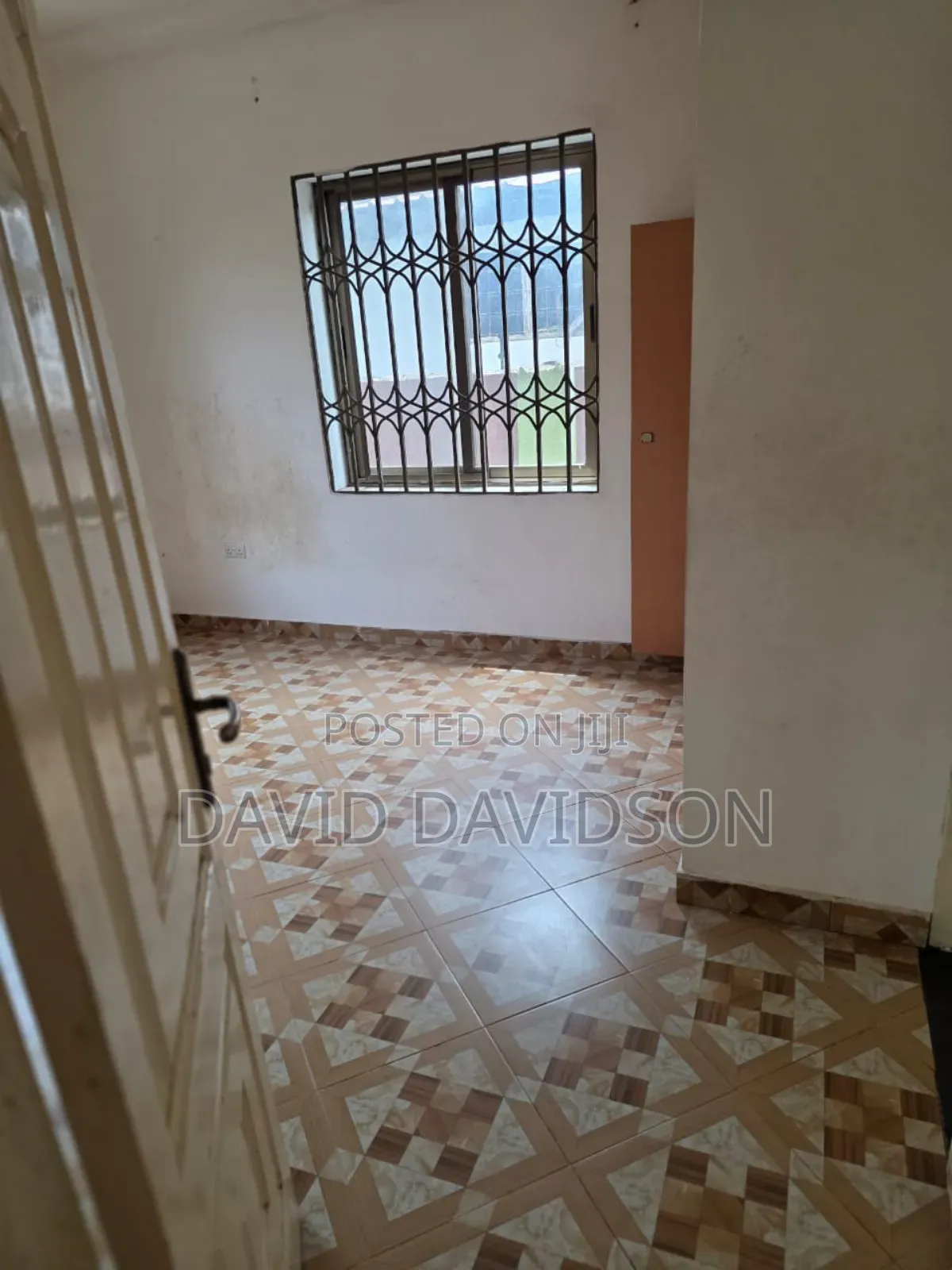 3bdrm Apartment in 3 Bedroom Apartment, Tema Metropolitan for rent
