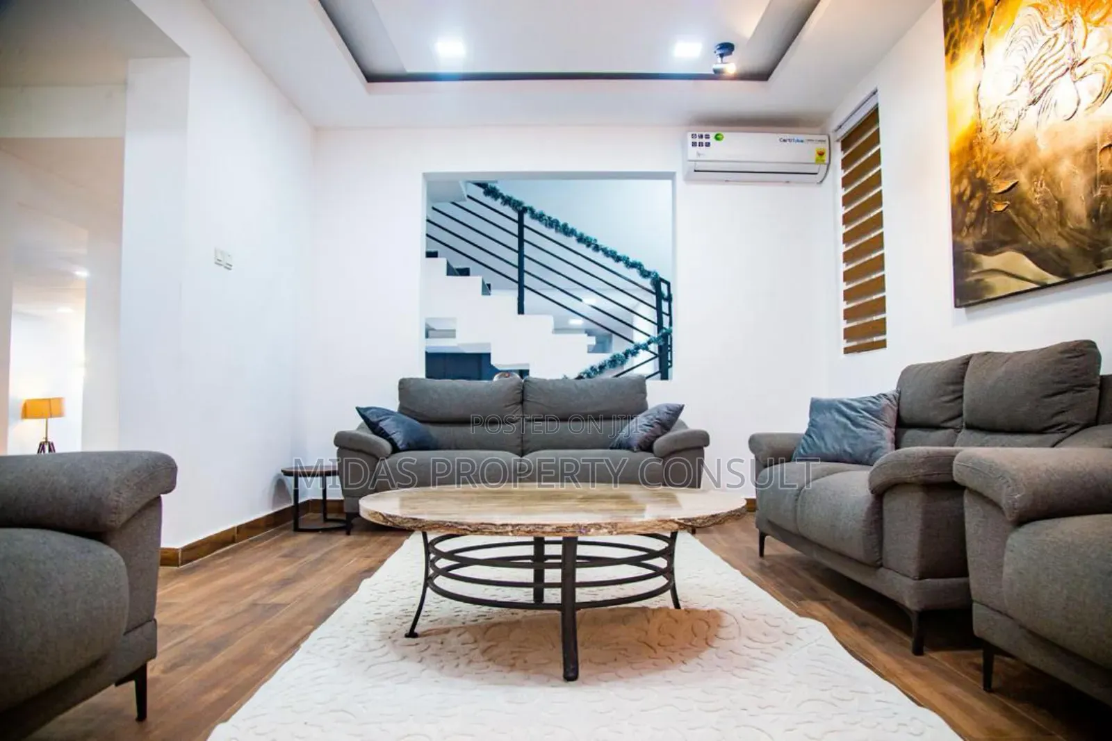 Furnished 5bdrm House in Cantonment, Cantonments for rent
